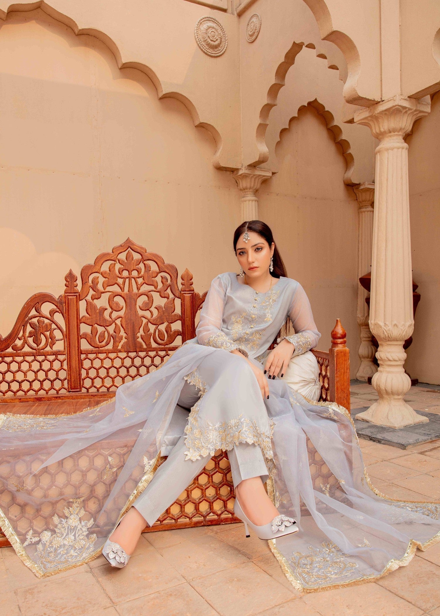 Alyssa ALL008 Grey Raw silk Women 3pcs