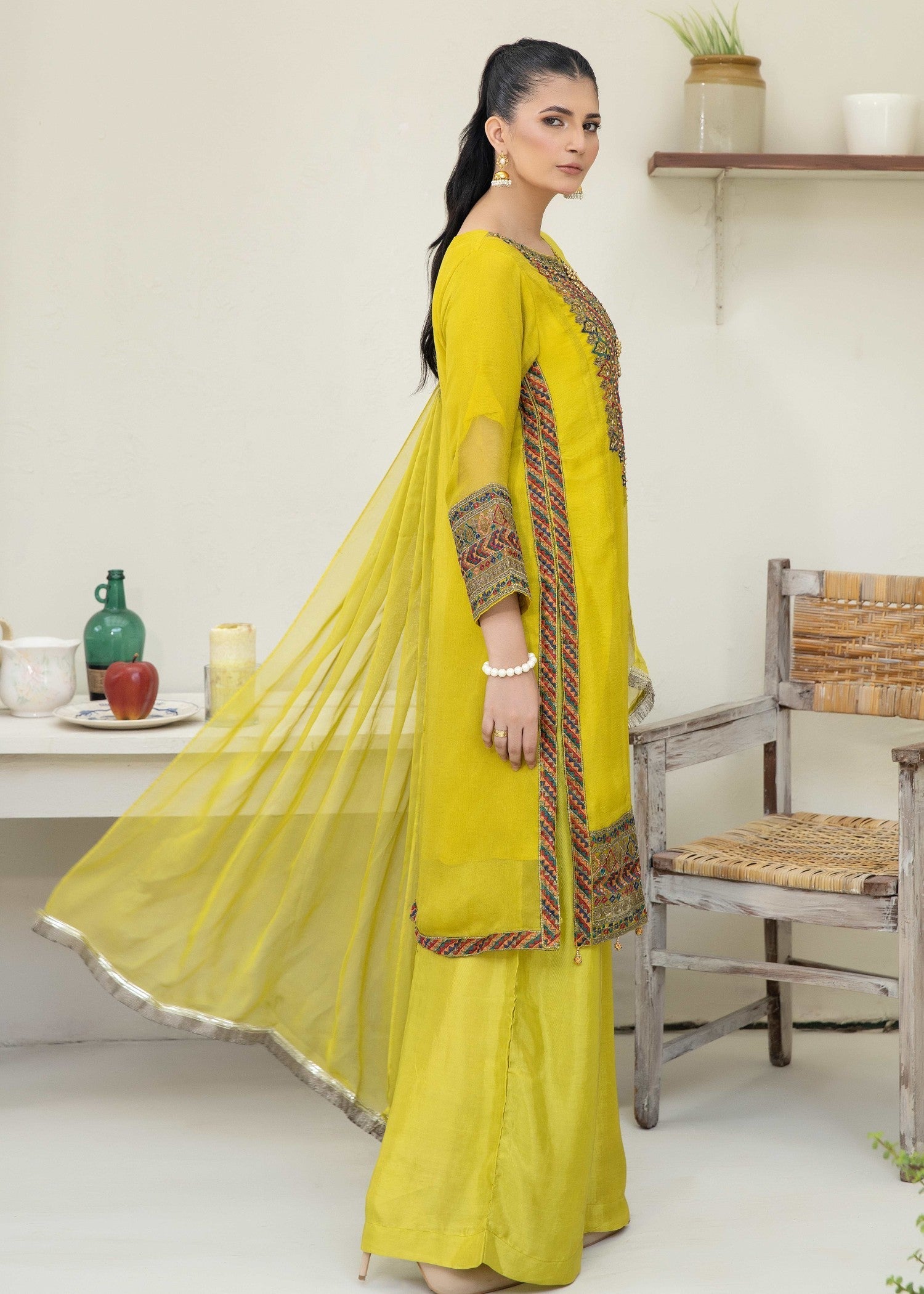 Pehnawa By Bin Akram’s Charmish Yellow Chiffon Women 3pcs