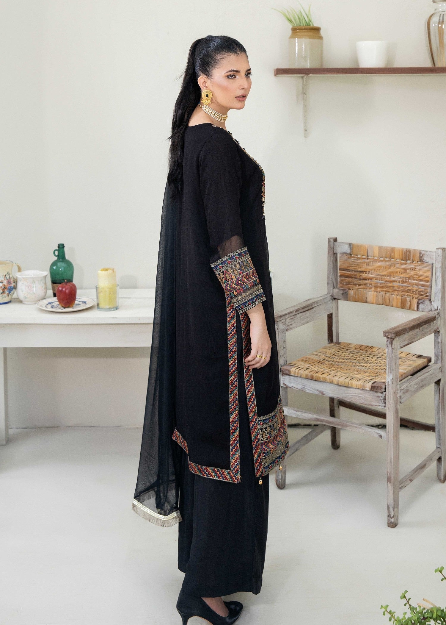 Pehnawa By Bin Akram’s Charmish Black Chiffon Women 3pcs