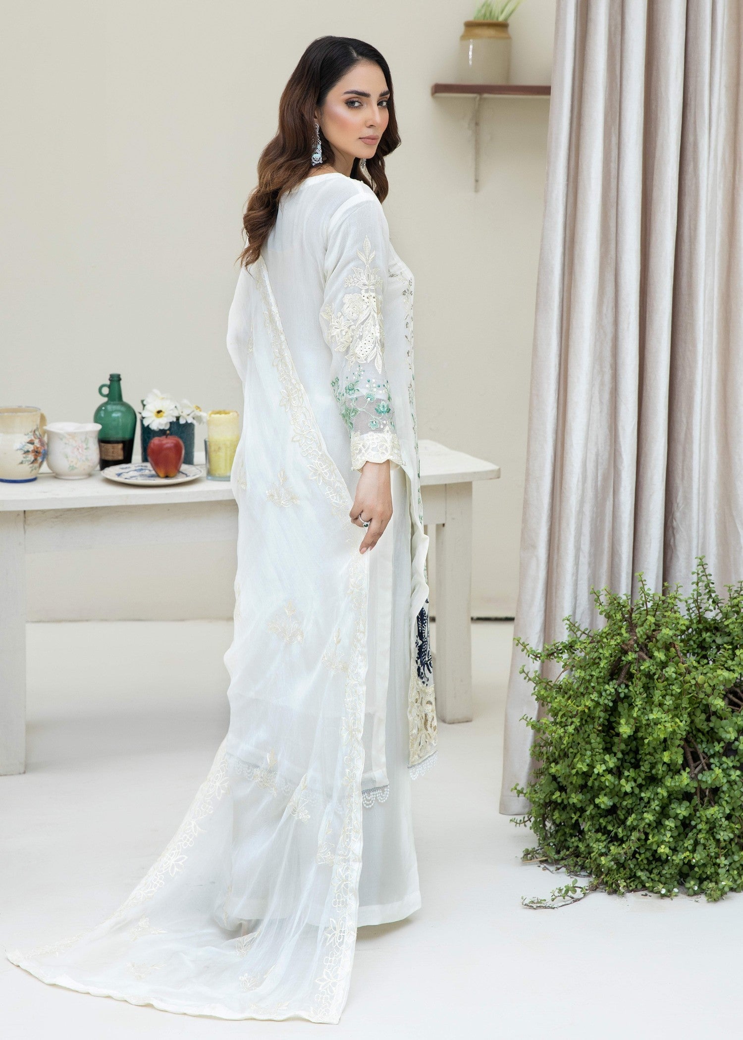 Pehnawa By Bin Akram’s Pure Elegance Chiffon Women 3pcs