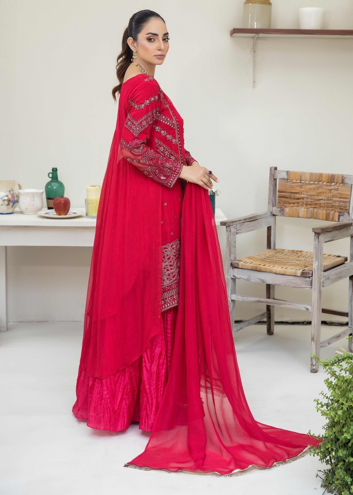 Pehnawa By Bin Akram’s Tail Crushed Chiffon Women 3pcs