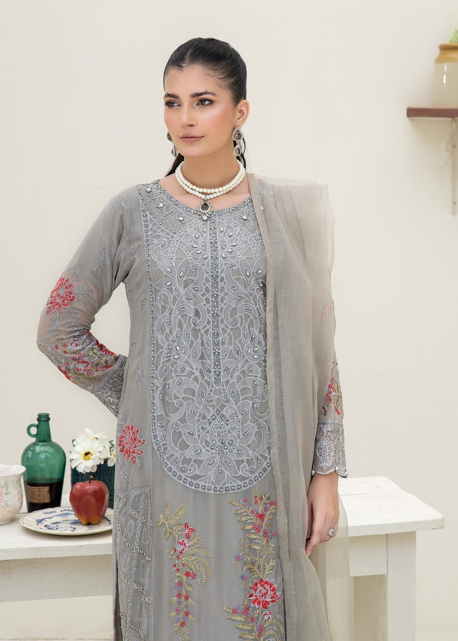 Pehnawa By Bin Akram’s Greyish Drew Chiffon Women 3pcs