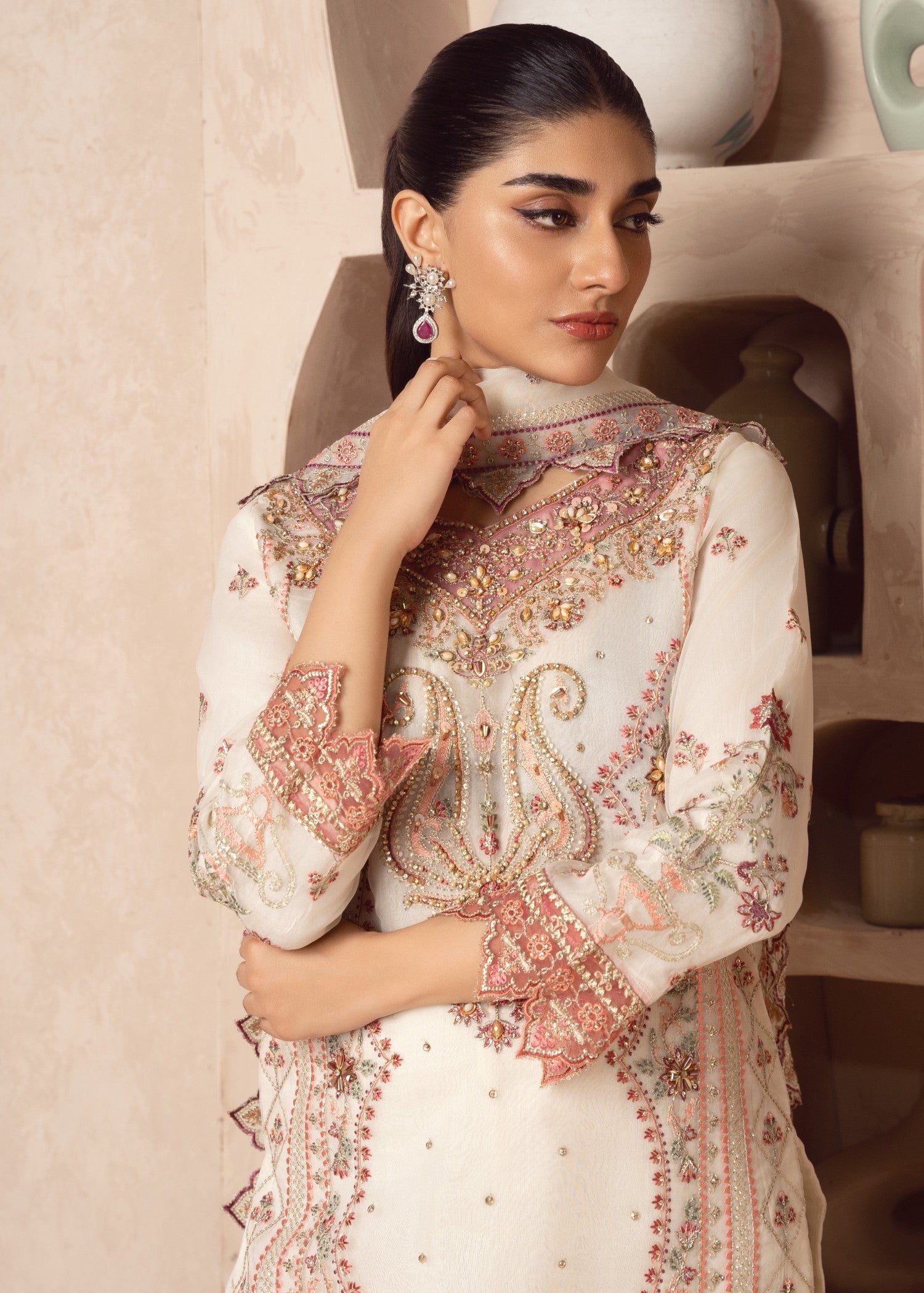 Zebaye Zardozi US 579 White(SB) Women 3pcs