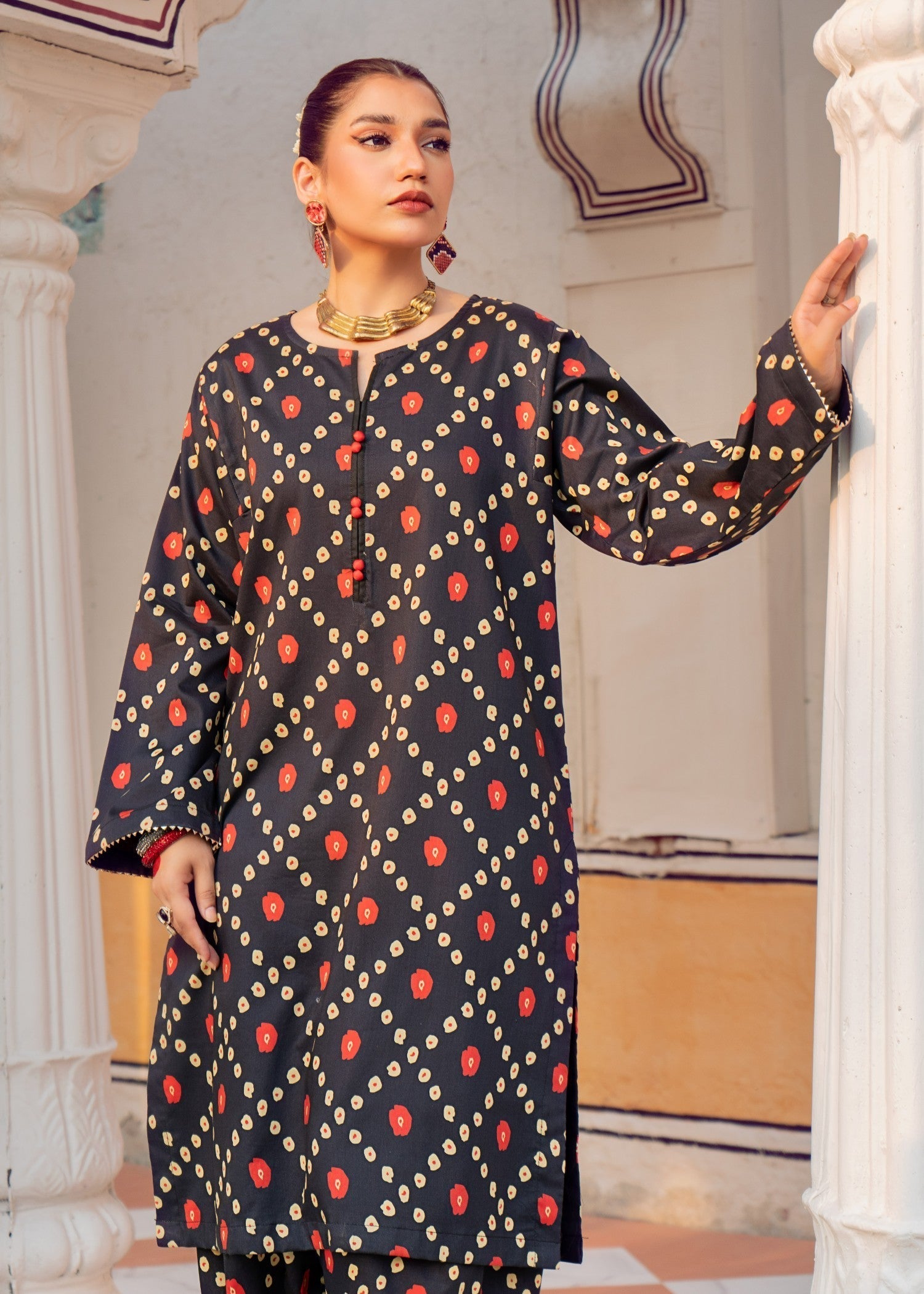 Chandan Nagri elara Women 2pcs