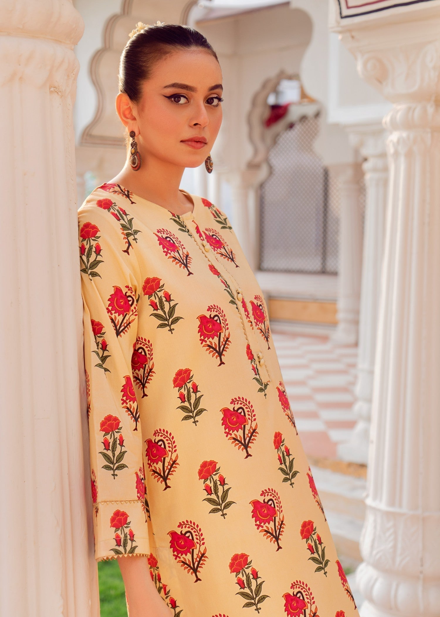 Chandan Nagri mahvi Women 2pcs