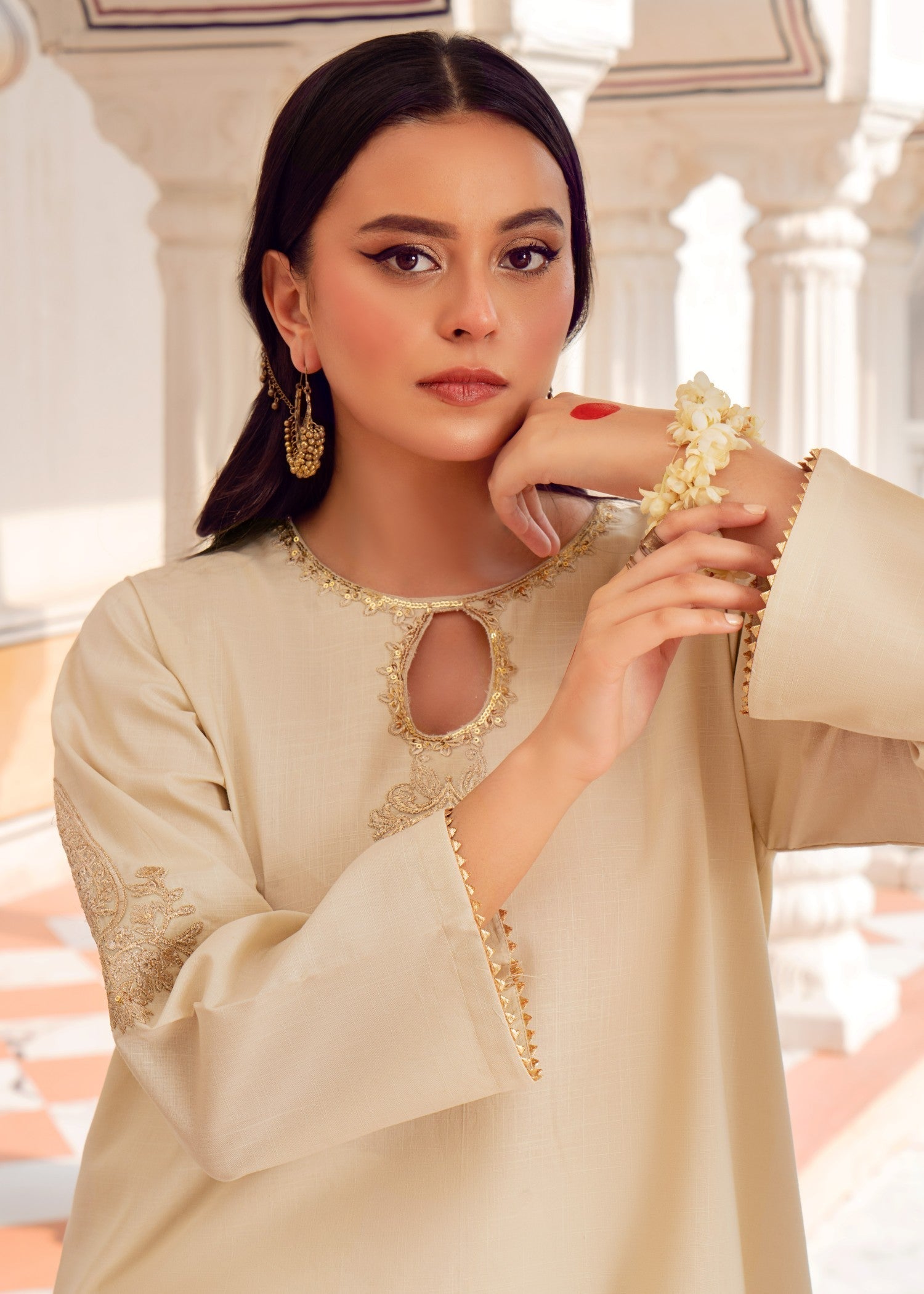 Chandan Nagri jeem Women 1pcs