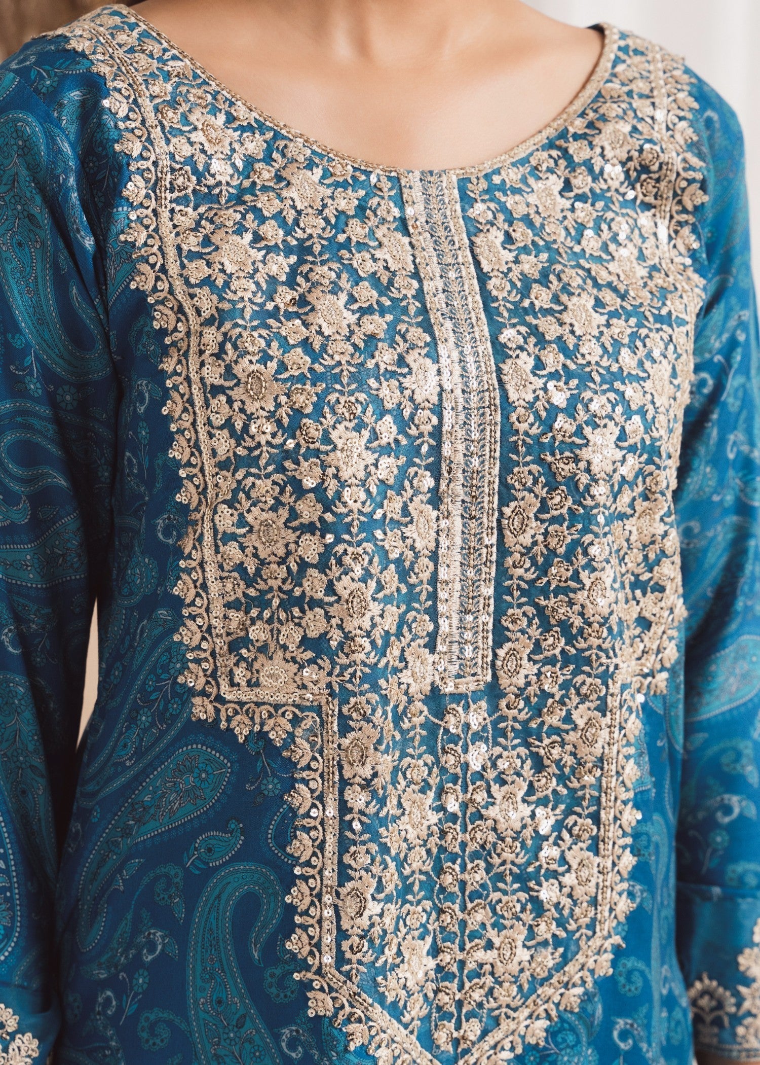 Agha Jaan B09 Women 2pcs