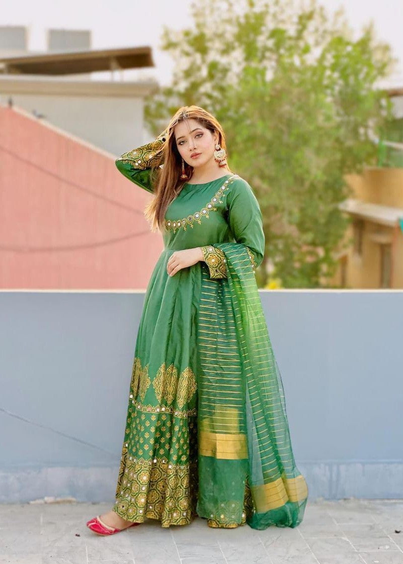 1 Virsapret green anarkali Women 3pcs