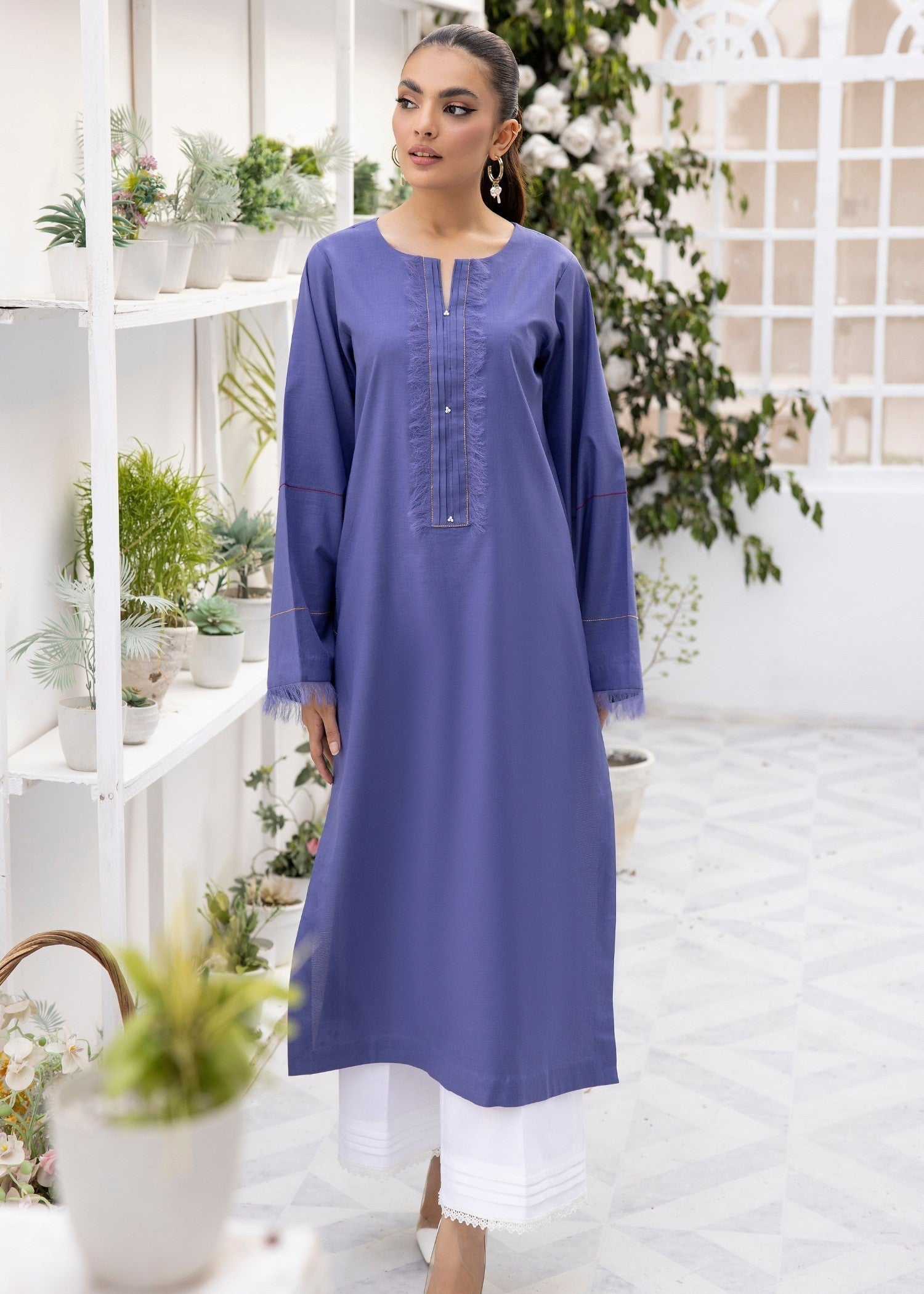 Tessa Royal Regin Women 2pcs