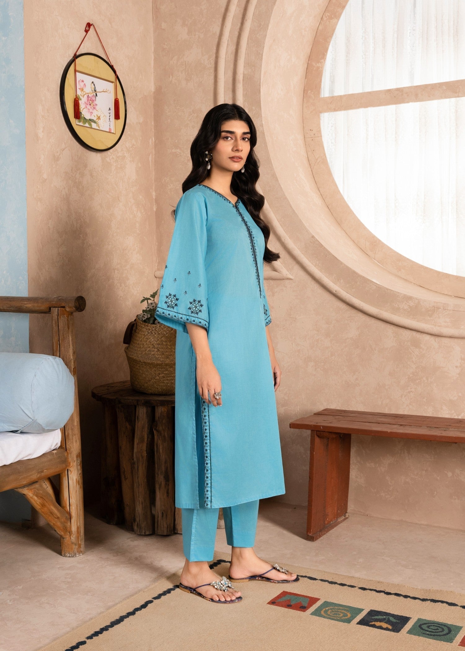 Aster Regal Weaves Women 2pcs