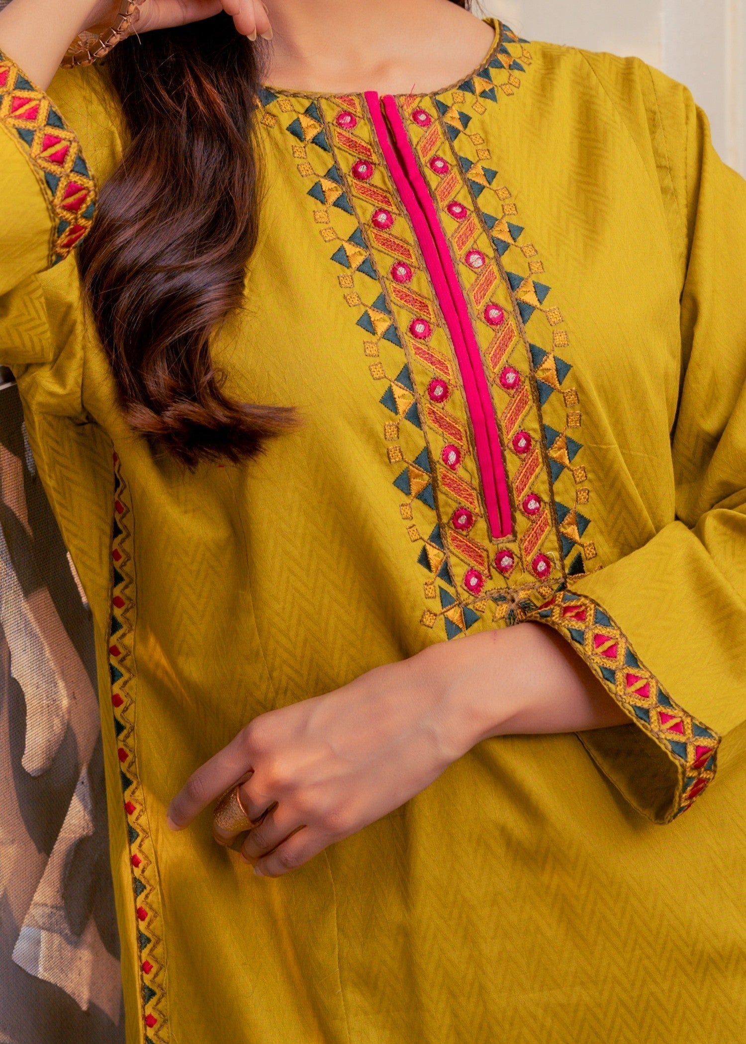 Kross Kulture Arj () Women 1pcs