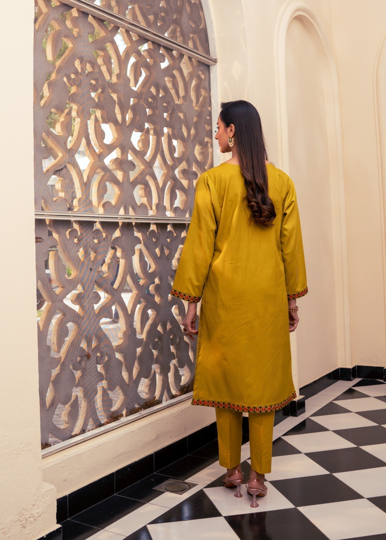 Kross Kulture Arj () Women 1pcs