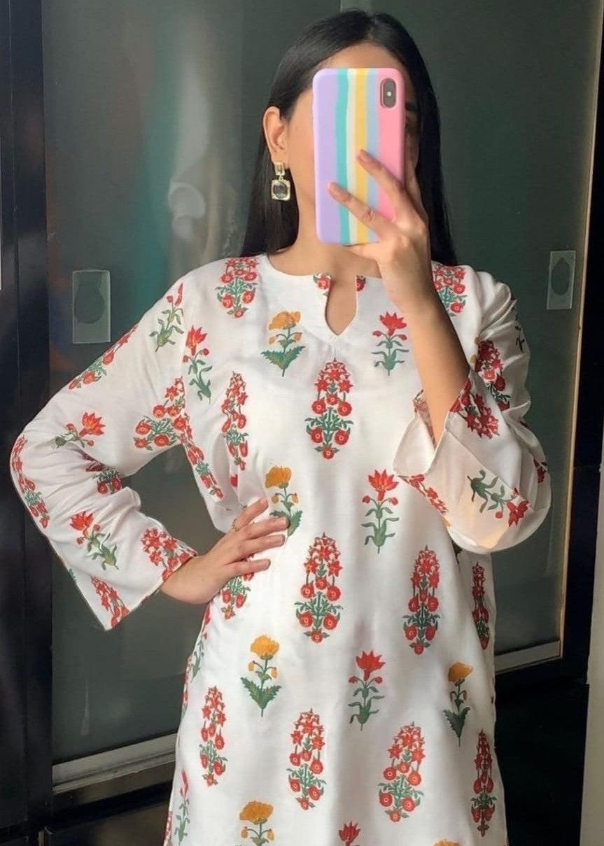 Chaudhary Arts Flower (white) Women 2pcs