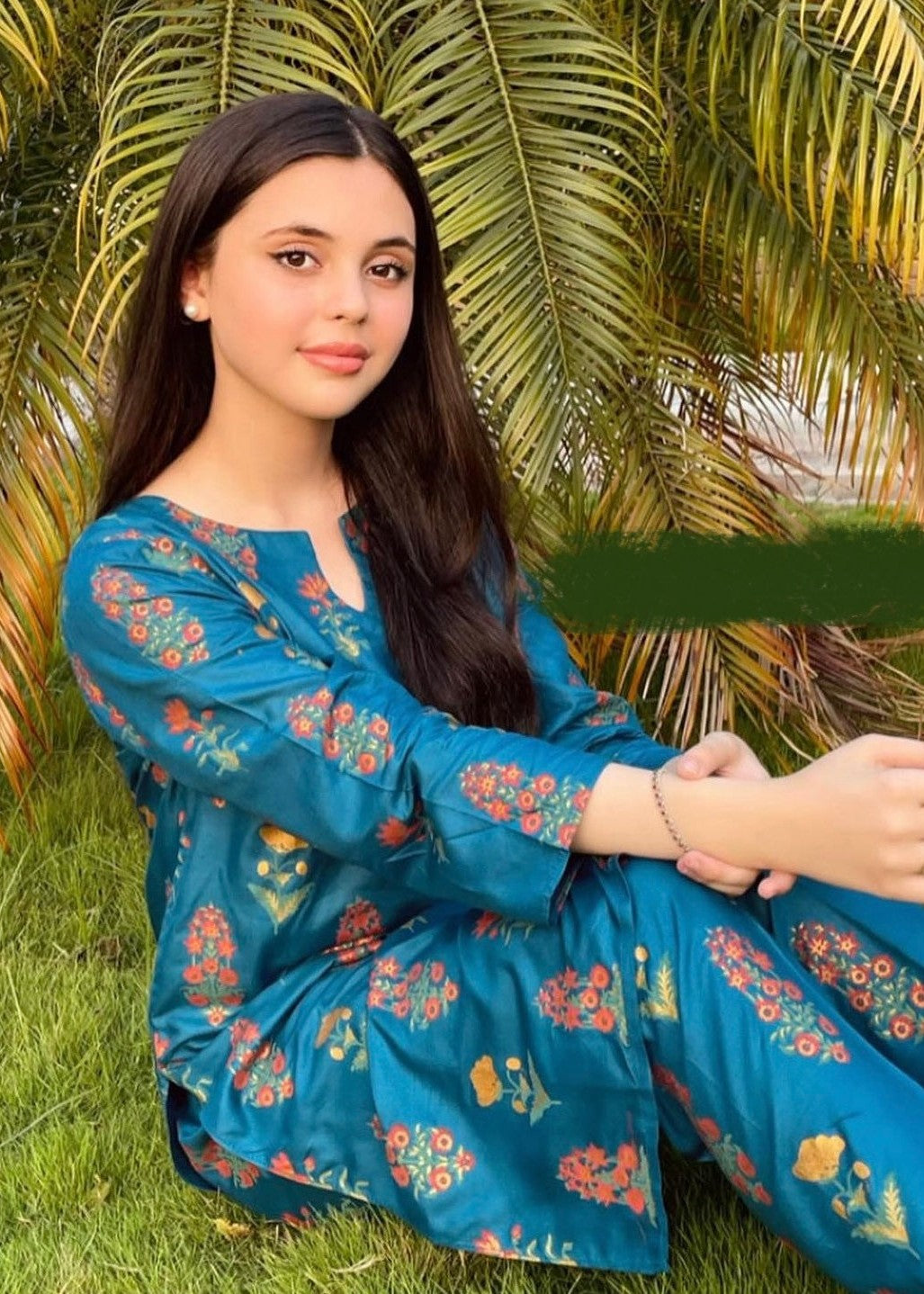 Chaudhary Arts Flower (Zinc) Women 2pcs