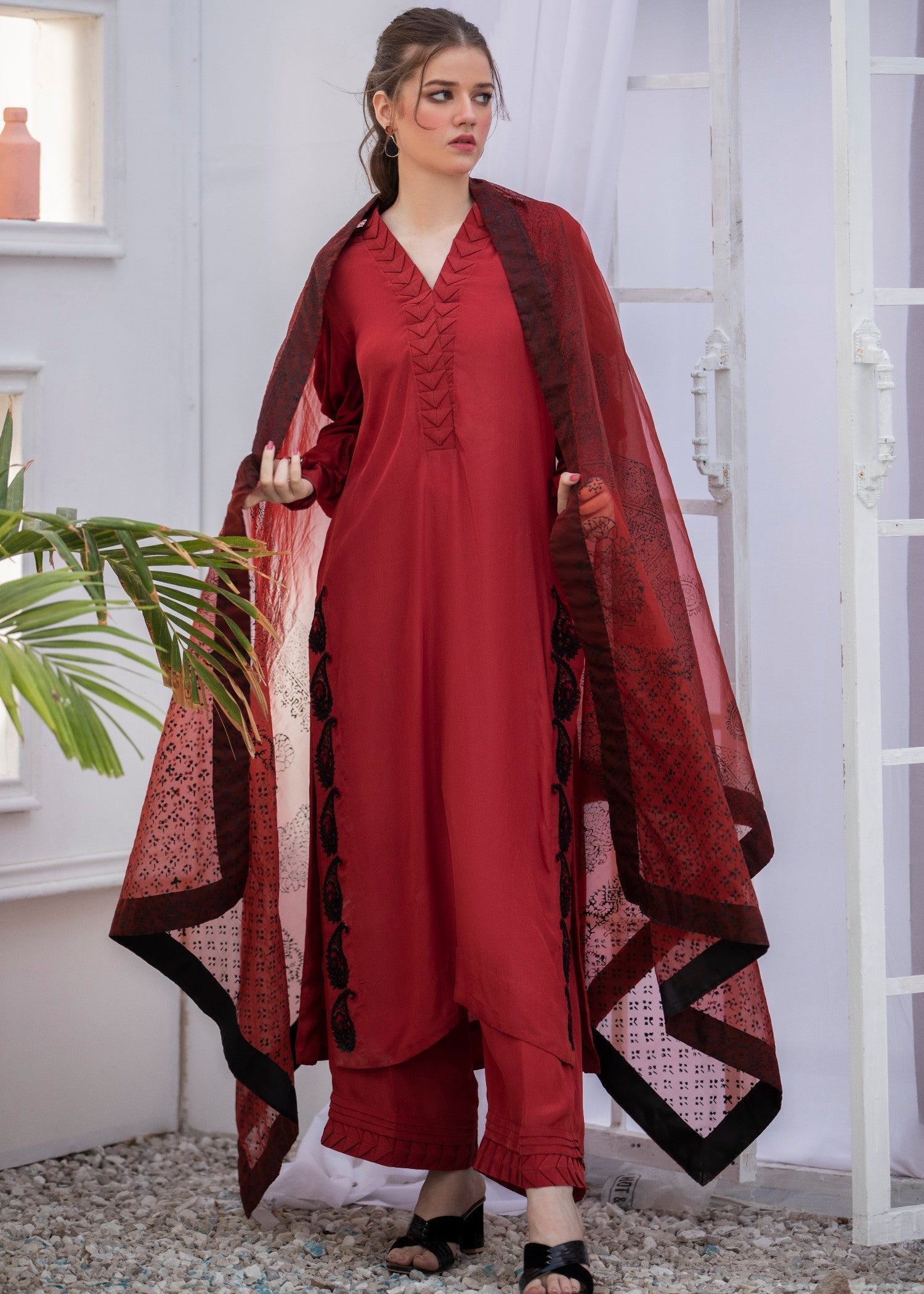 Yusra Ansari Yaw 15 kira Women 3pcs