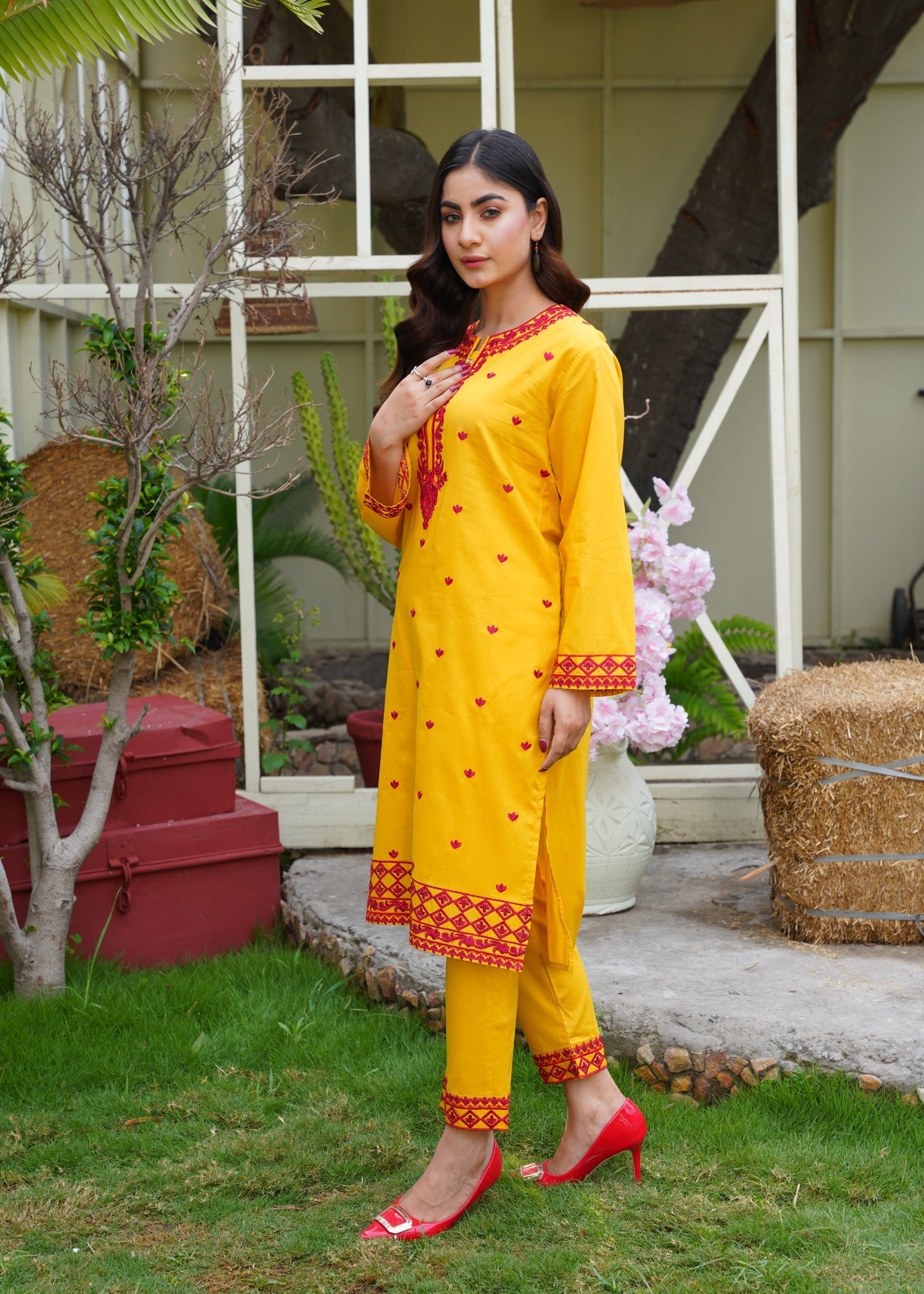 Taranjan Sabah Women 2pcs