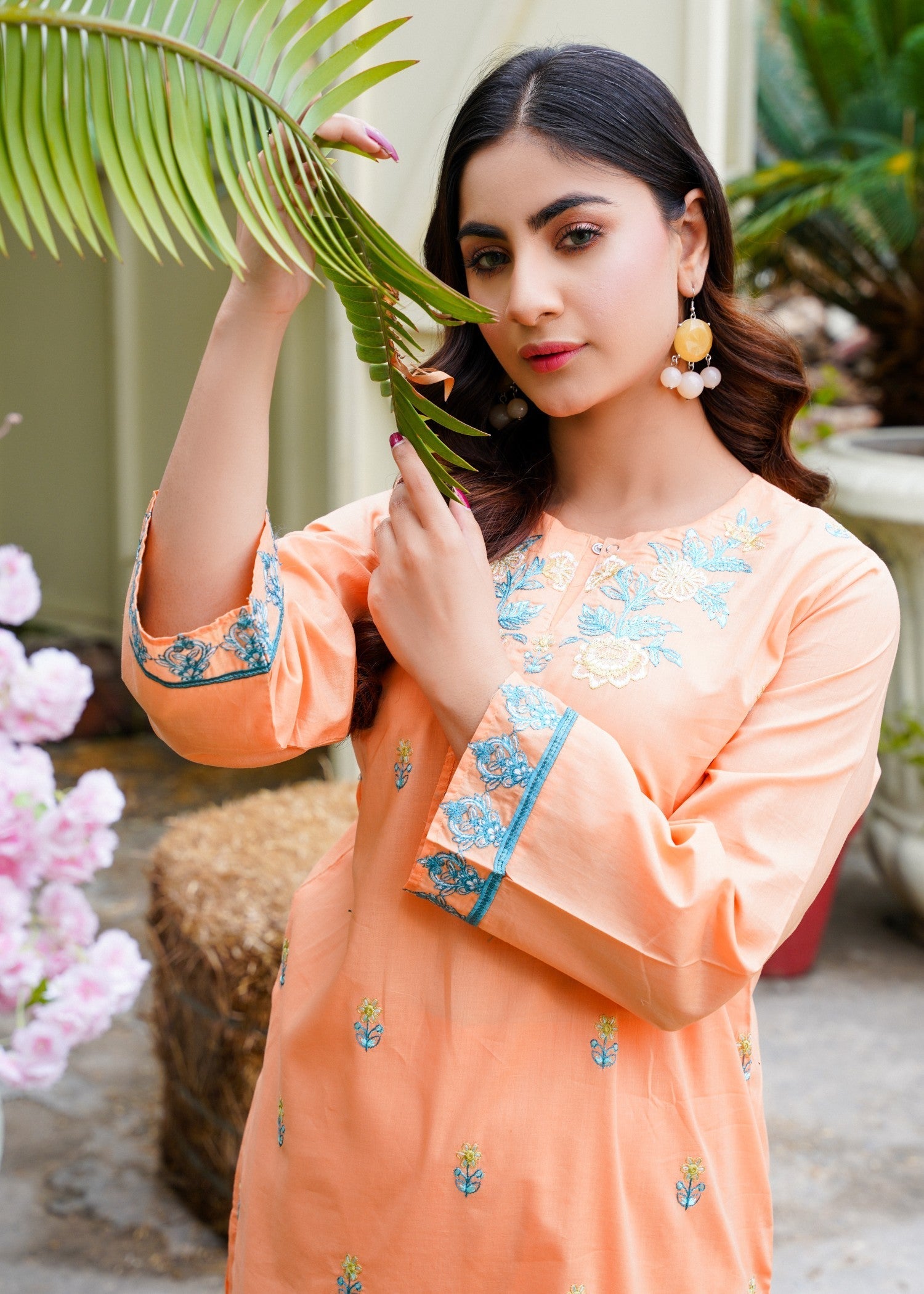 Taranjan Naaz Women 2pcs