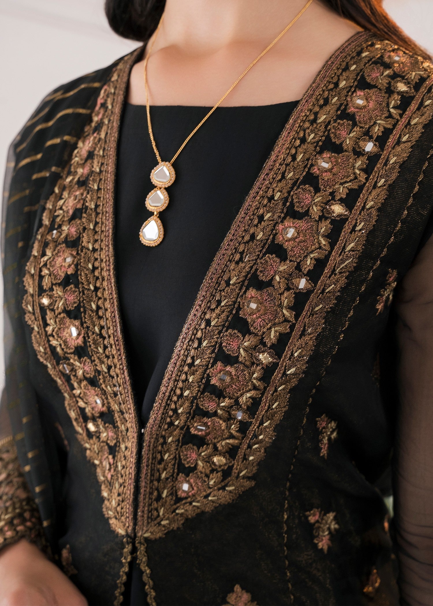 Rang-e-Haya Hana (Black) Women 4pcs