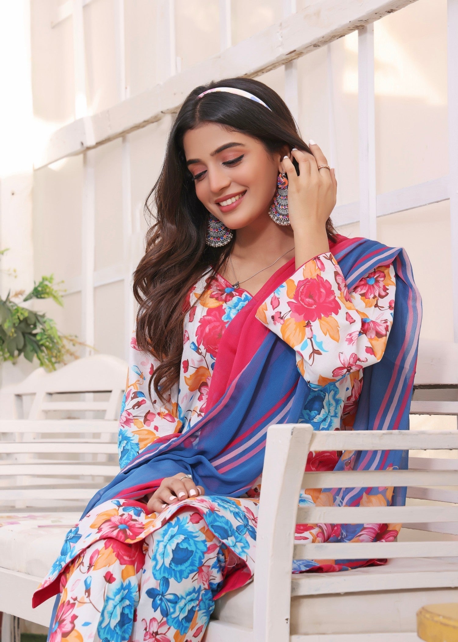 Feathers AFSANA Women 3pcs