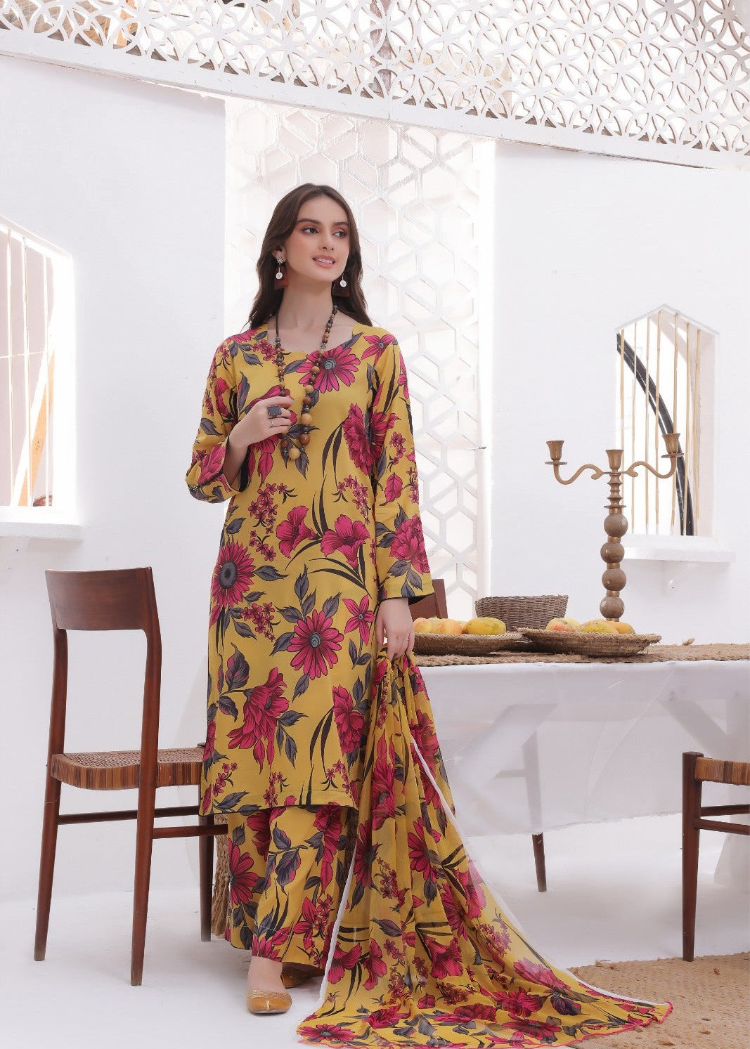 Feathers NYRA Women 3pcs