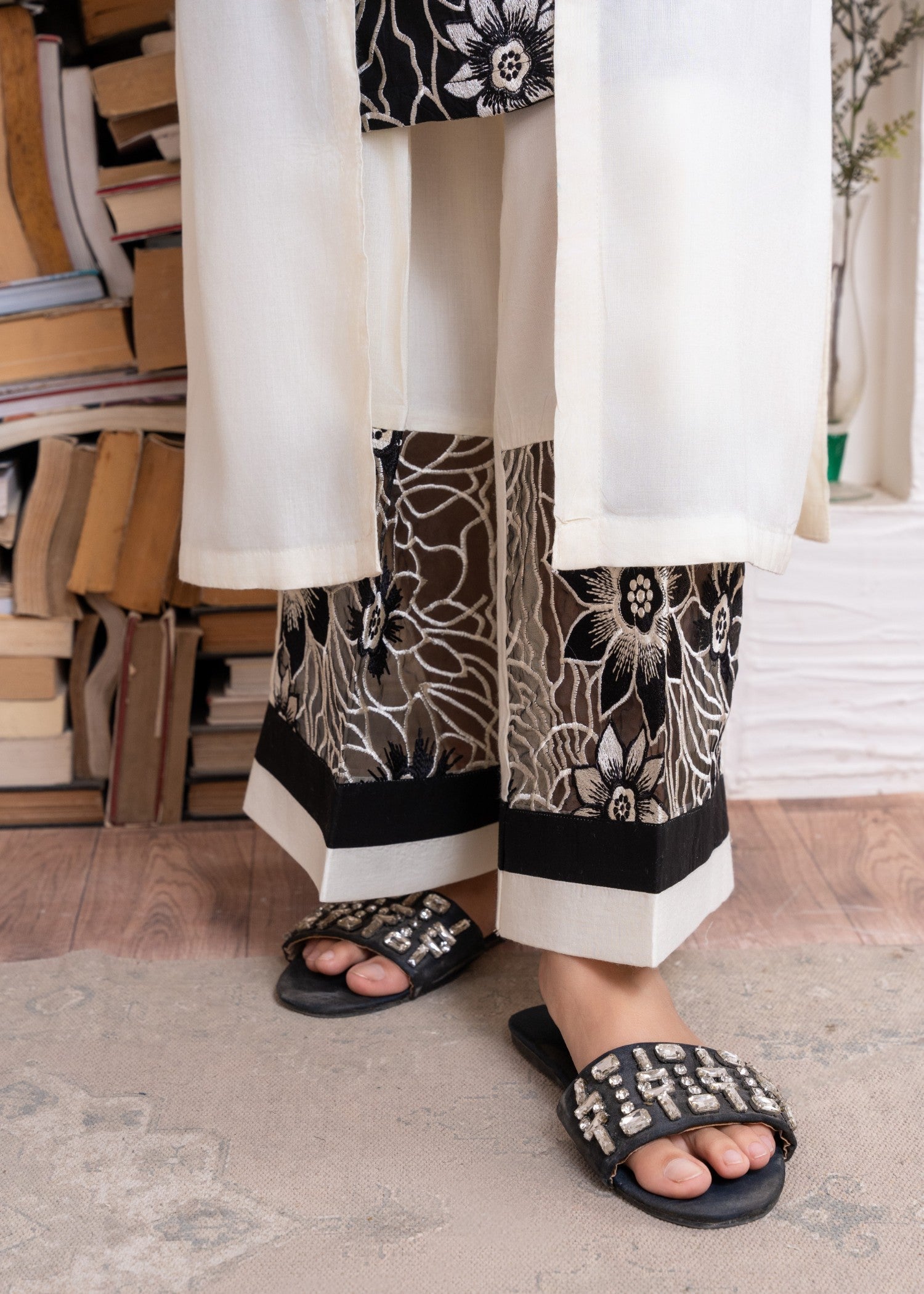 Sahibas By Mirza Shizuka Women 3pcs