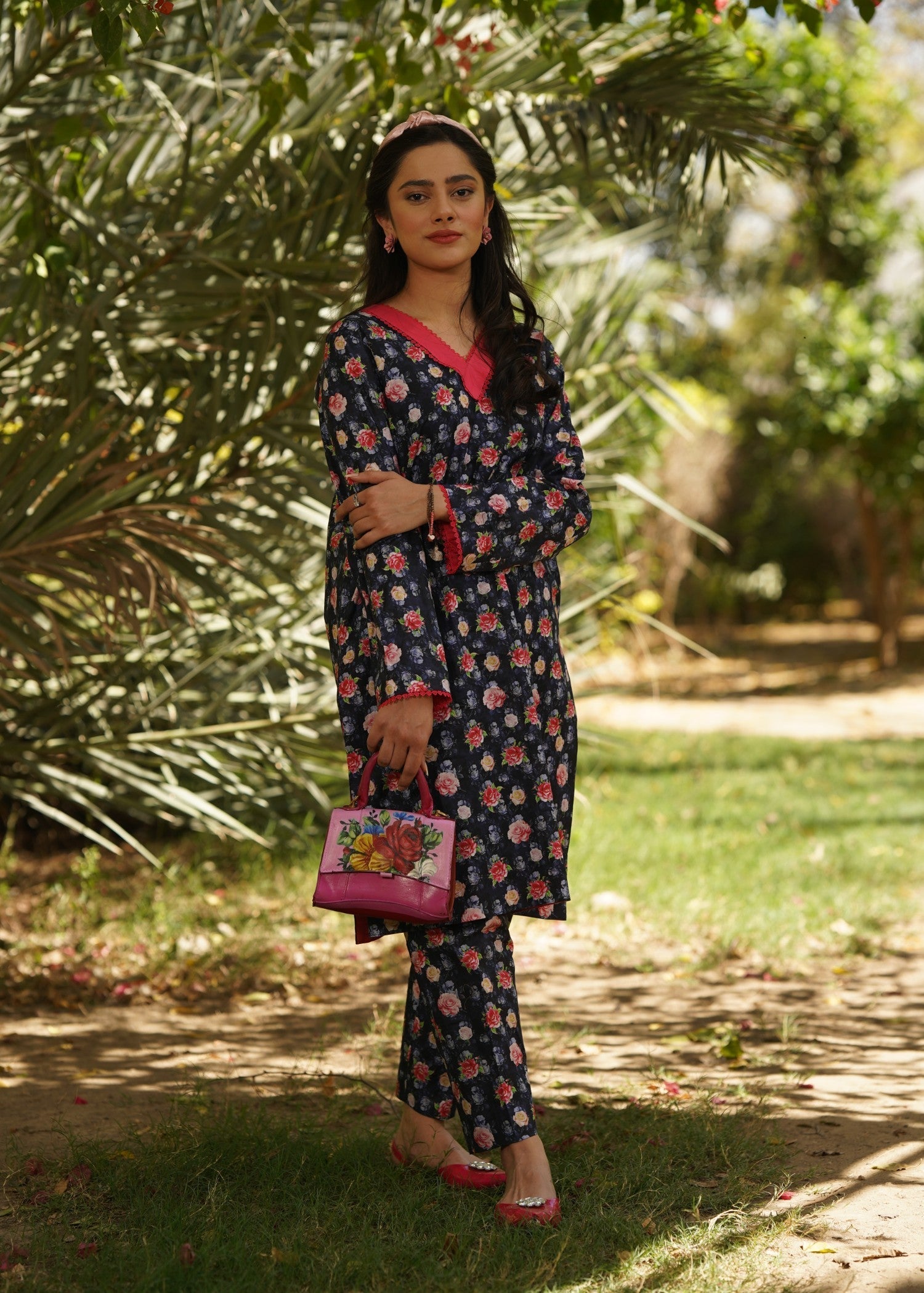 Mahrukh Gul Couture & Rakhtaa Gulaan/005 Women 2pcs