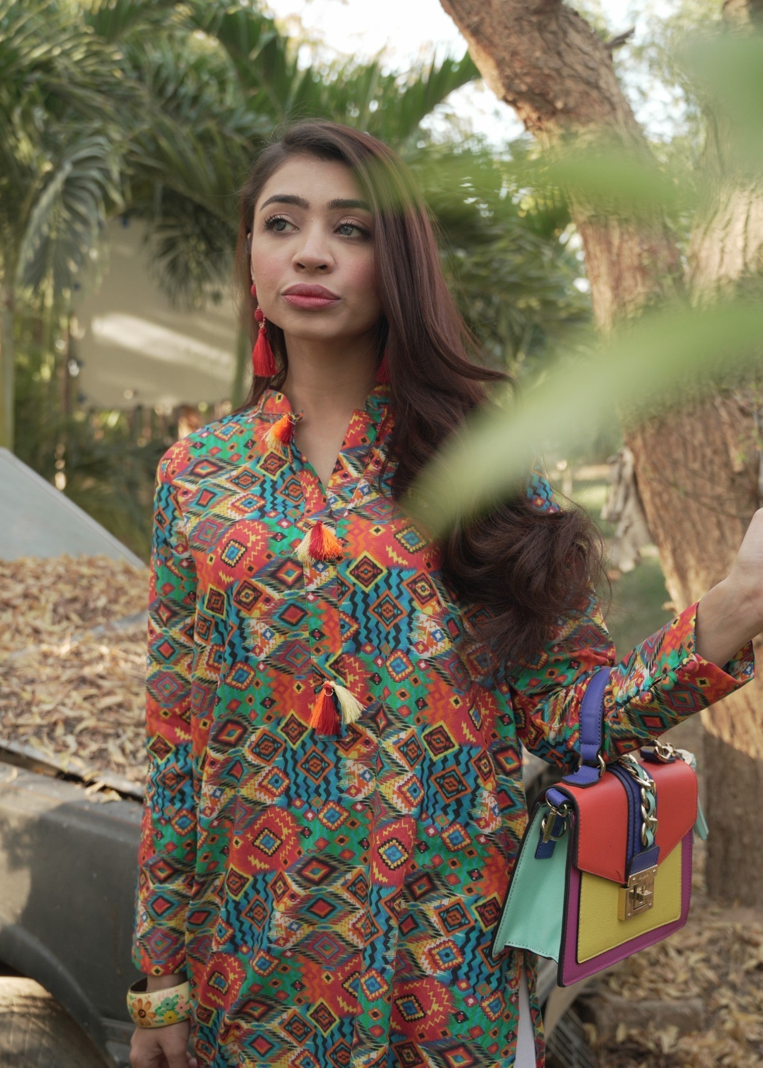 Mahrukh Gul Couture & Rakhtaa Gola Ganda/010 Women 1pcs