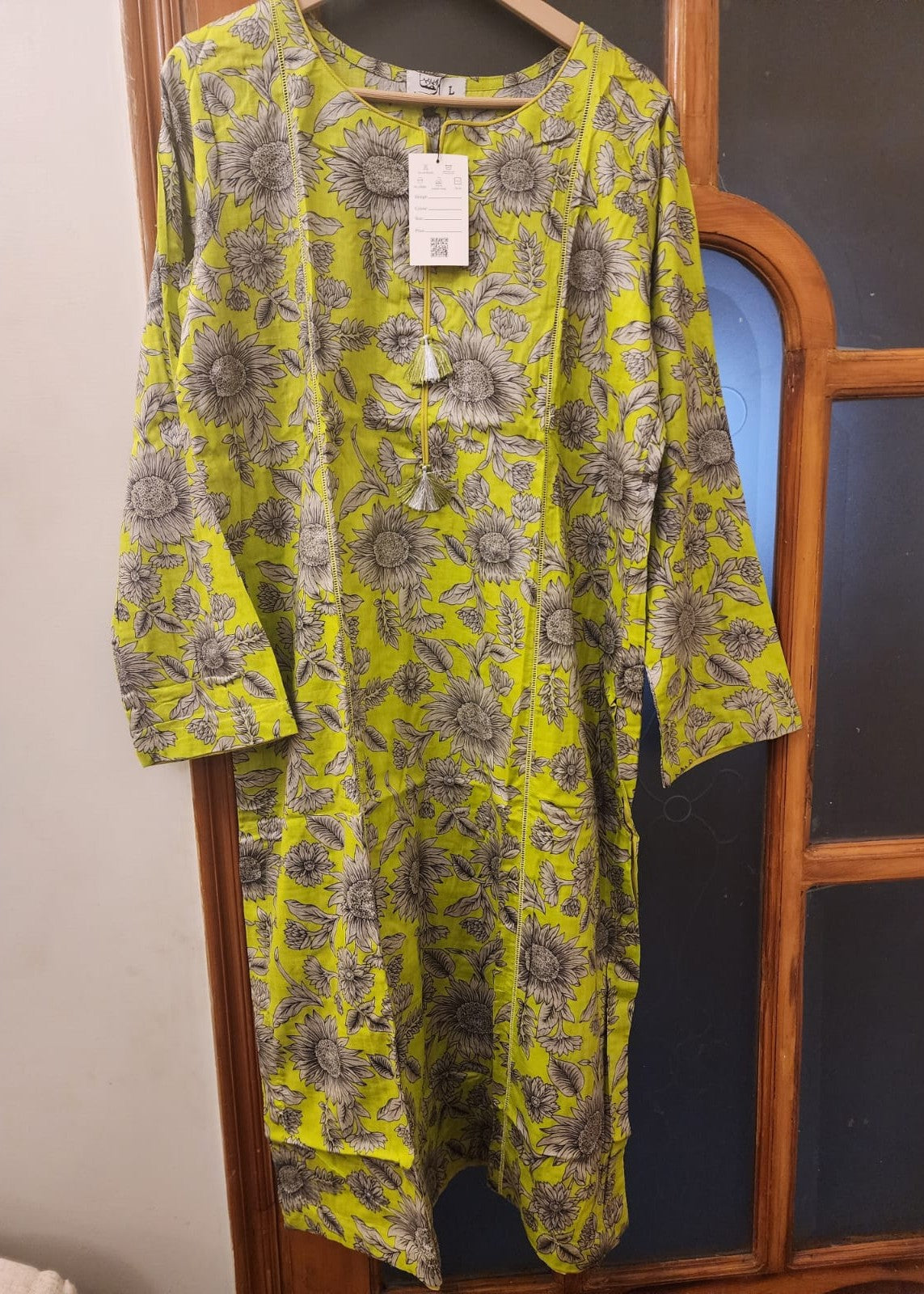 Mahrukh Gul Couture & Rakhtaa Podina/22 Women 2pcs