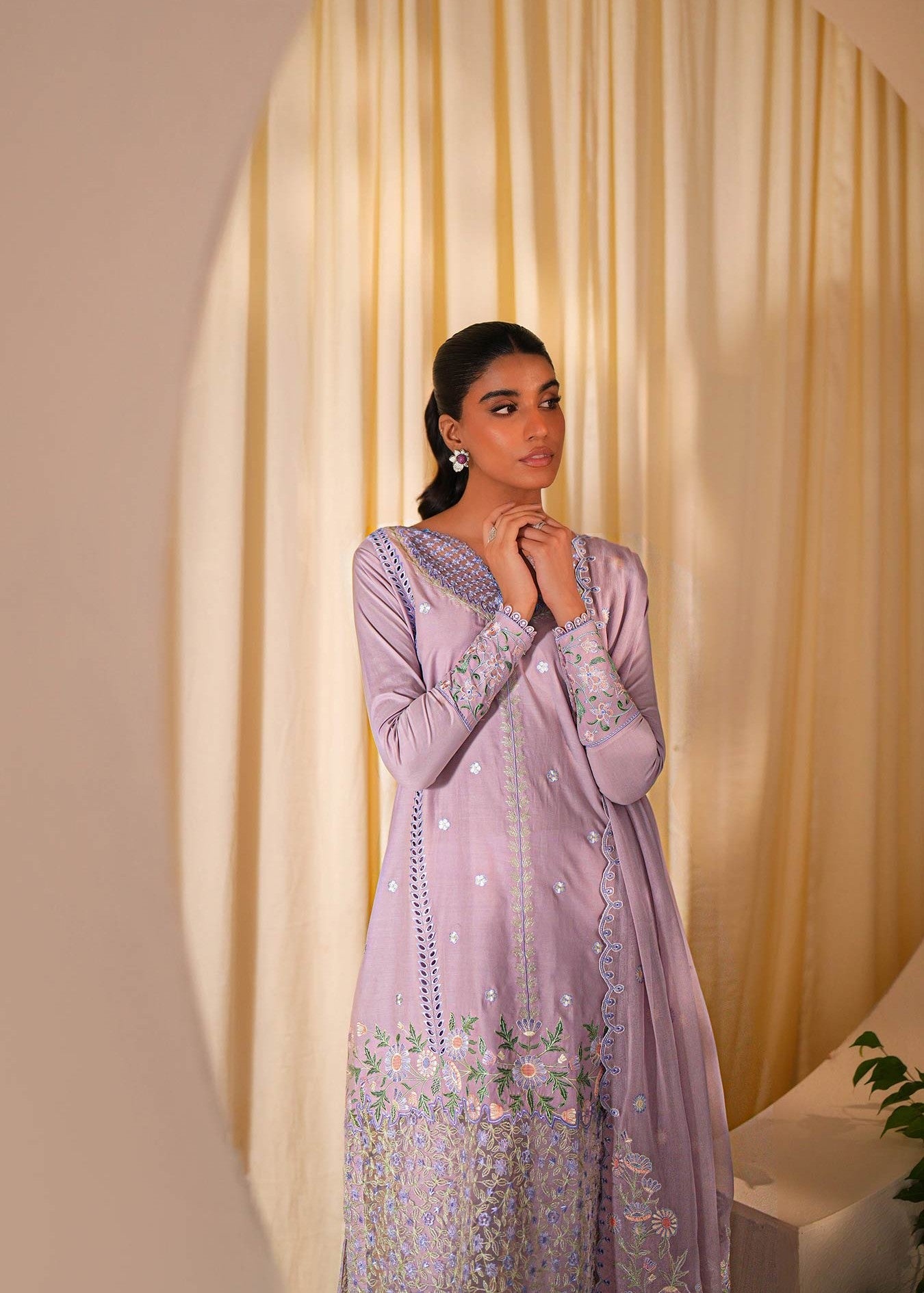 Musaif Zeina Stitched Kurta Set () Women 3pcs