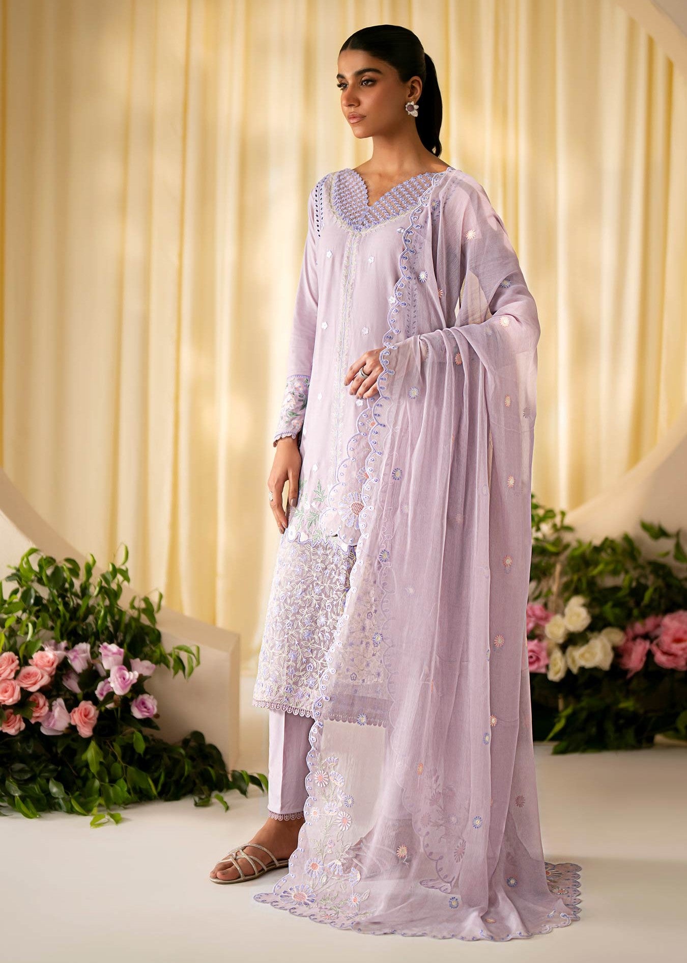 Musaif Zeina Stitched Kurta Set () Women 3pcs