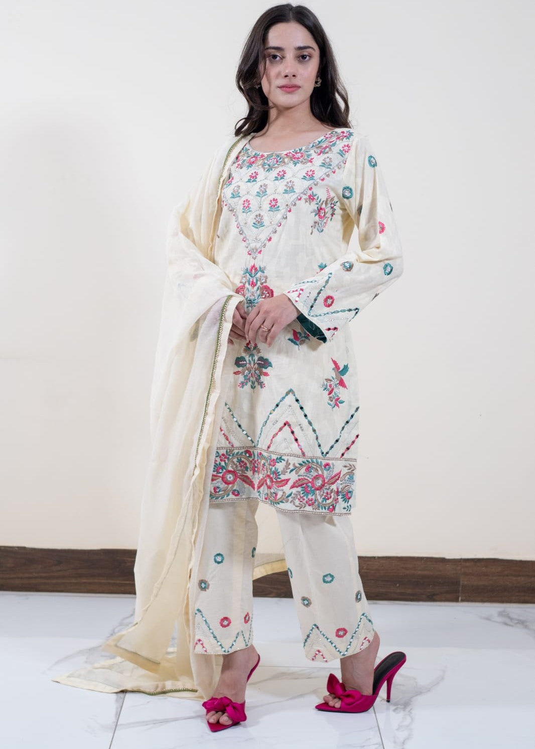 Mahrukh Gul Couture & Rakhtaa Creame Sage/002 Women 3pcs