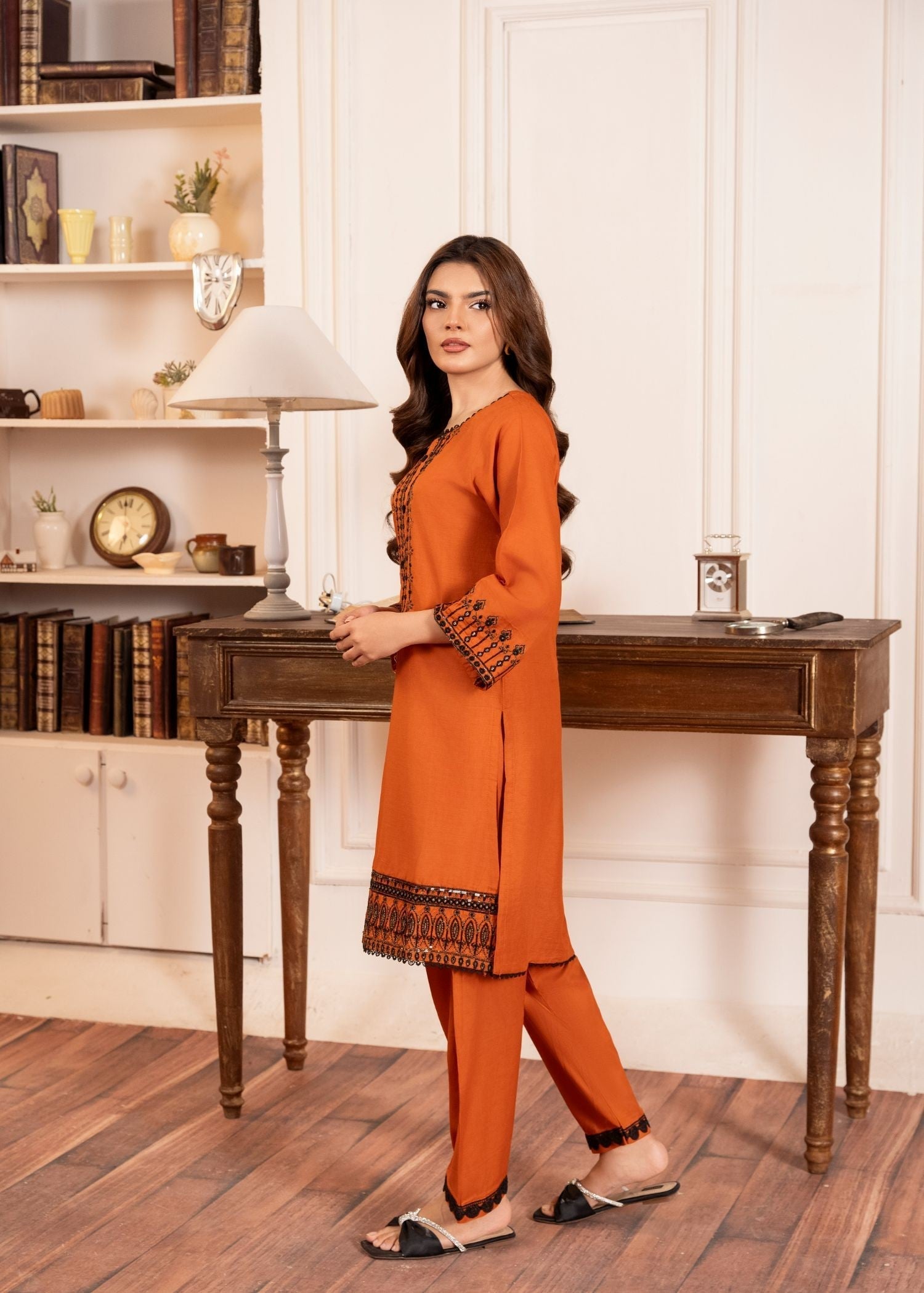 Momin Online EB 9004 Women 2pcs