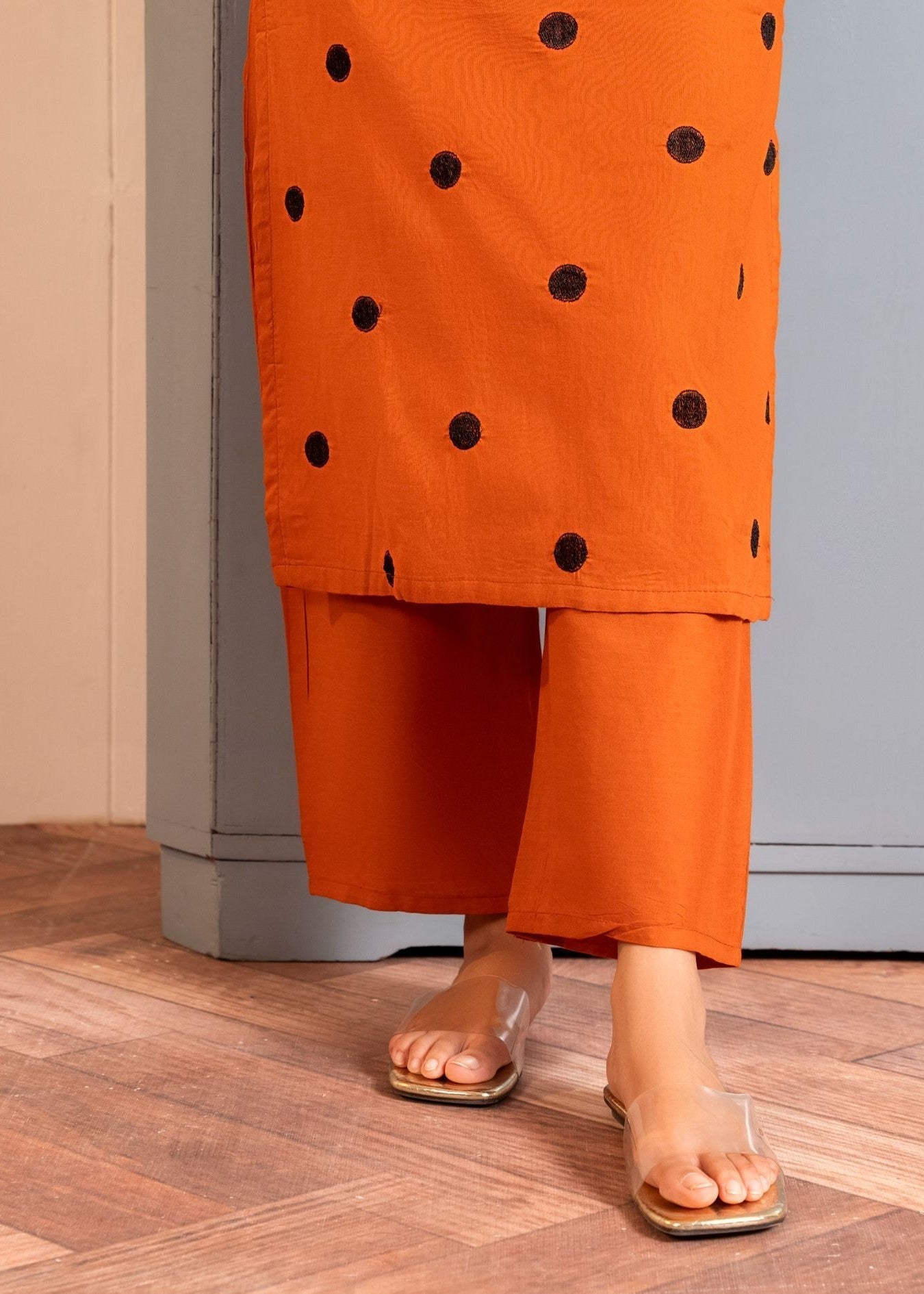 Momin Online EB 9010 Women 2pcs