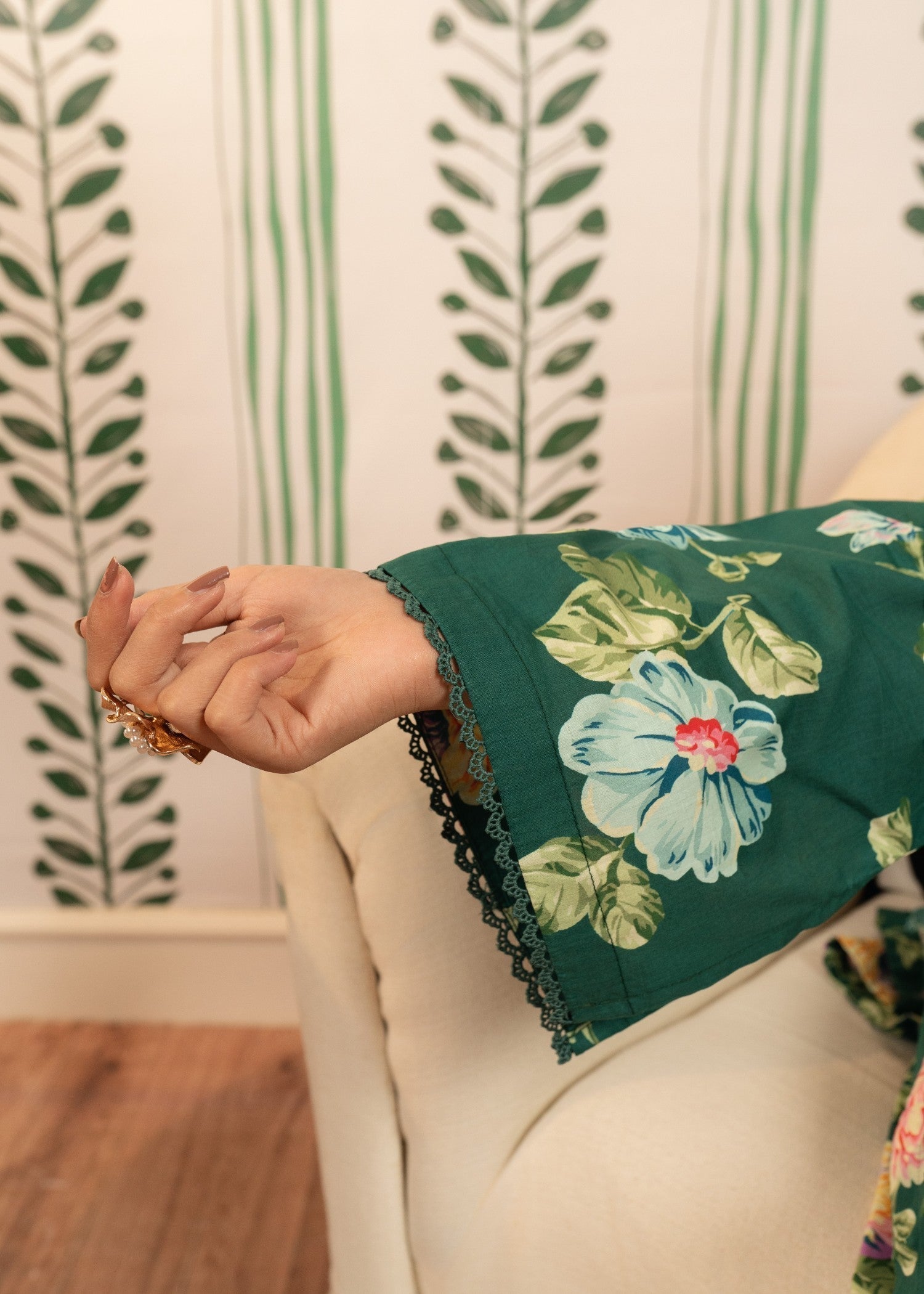 Meerak Pret SF 12 Women 2pcs