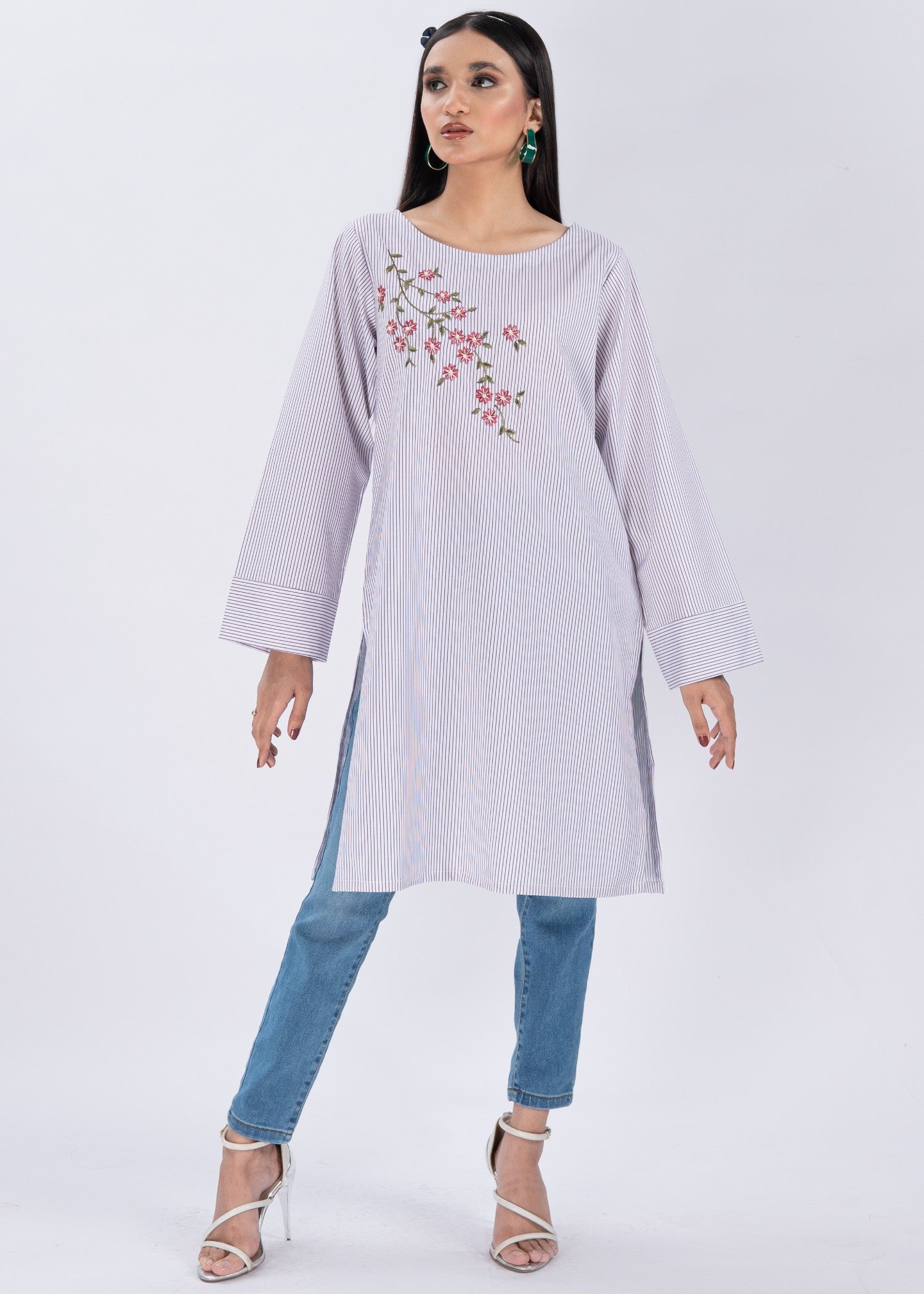 Edowlark Botanical Striped Embroidered Shirt Lilac Women 1pcs