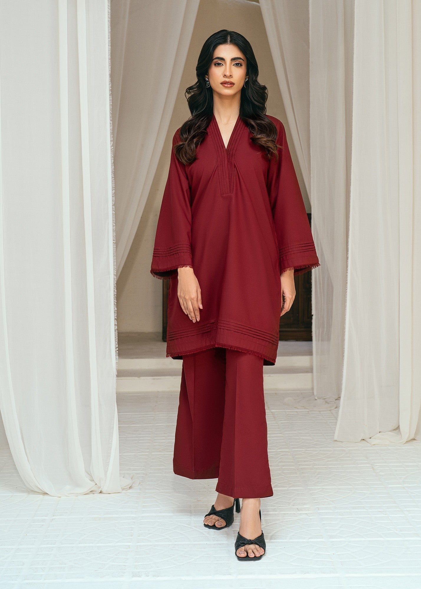 Rangeen Scarlet Co Ord Set Women 2pcs