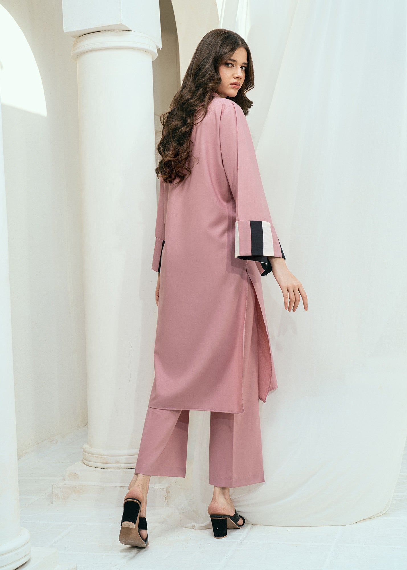 Rangeen Carnation Co Ord Set Women 2pcs