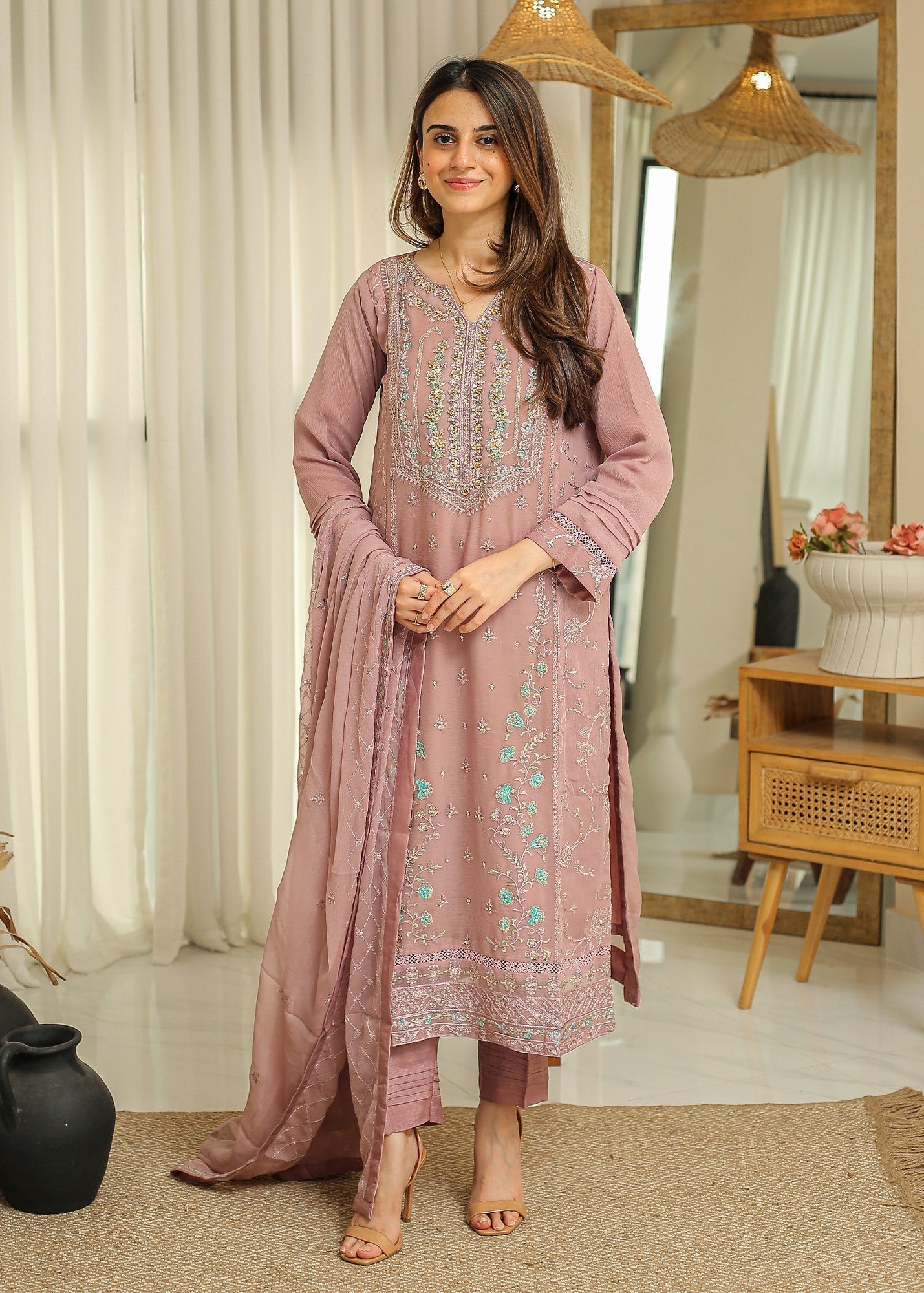 Rangeen Mahpara Embroidered Chiffon Suit Women 3pcs