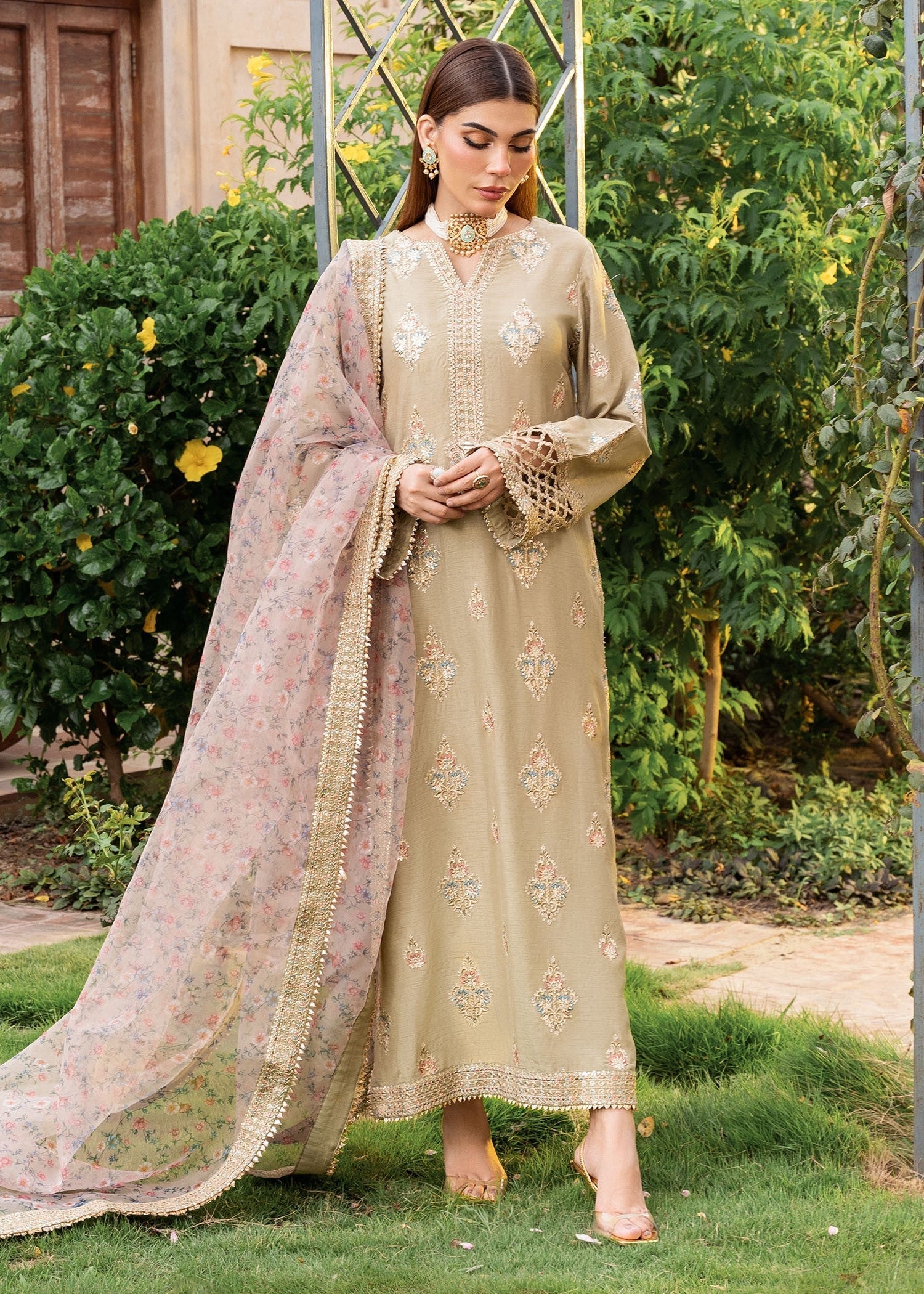 Rang-e-Haya Ayeza (Clay Beige) Women 3pcs