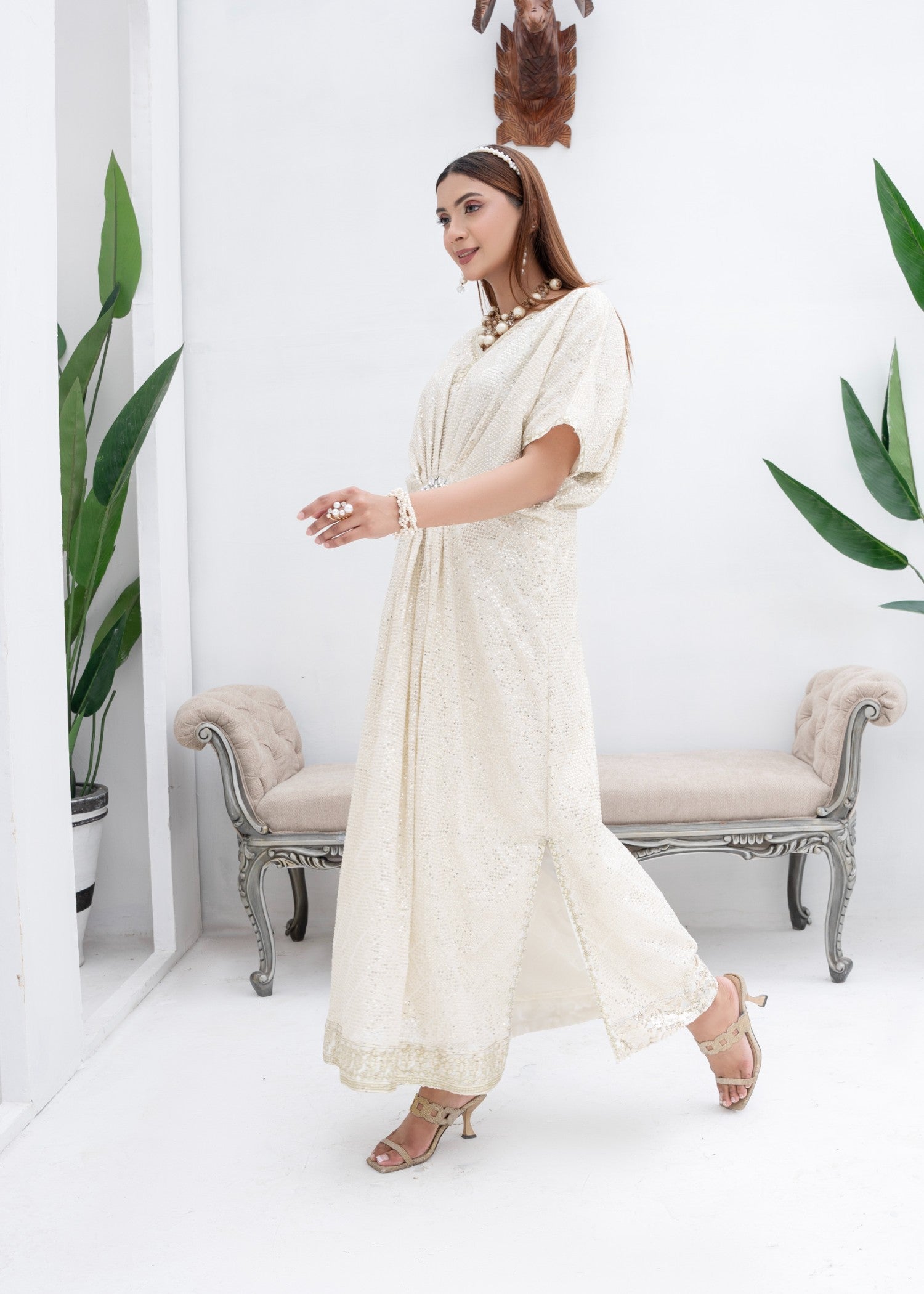 Mona Embroidery CELESTIAL CHARM OFF WHITE Women 2pcs