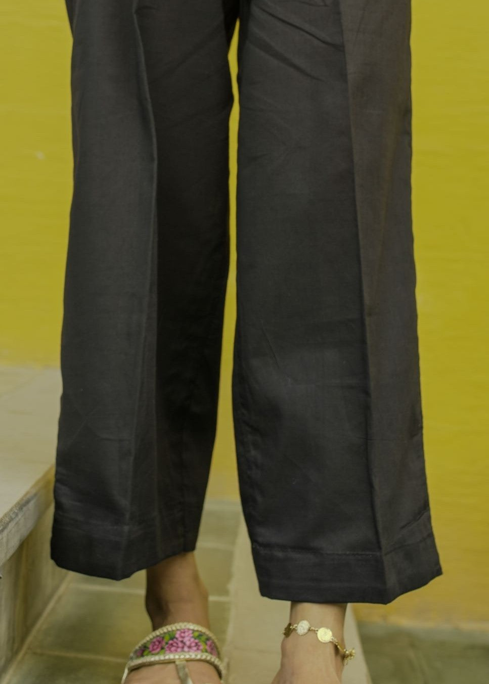 DECK UP Plain Cambric Trousers Black Women 1pcs