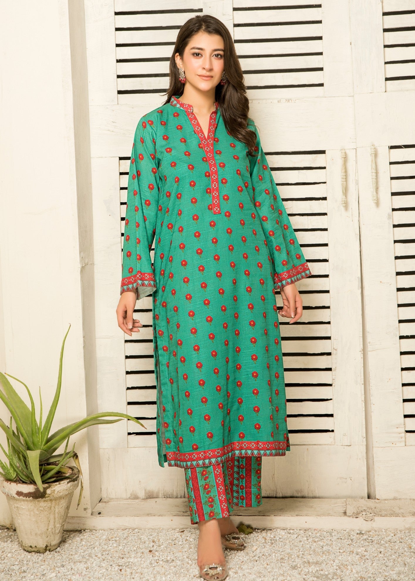 Yolo Pret Digital Print Khaddar W24 PRINT 0002 Women 2pcs