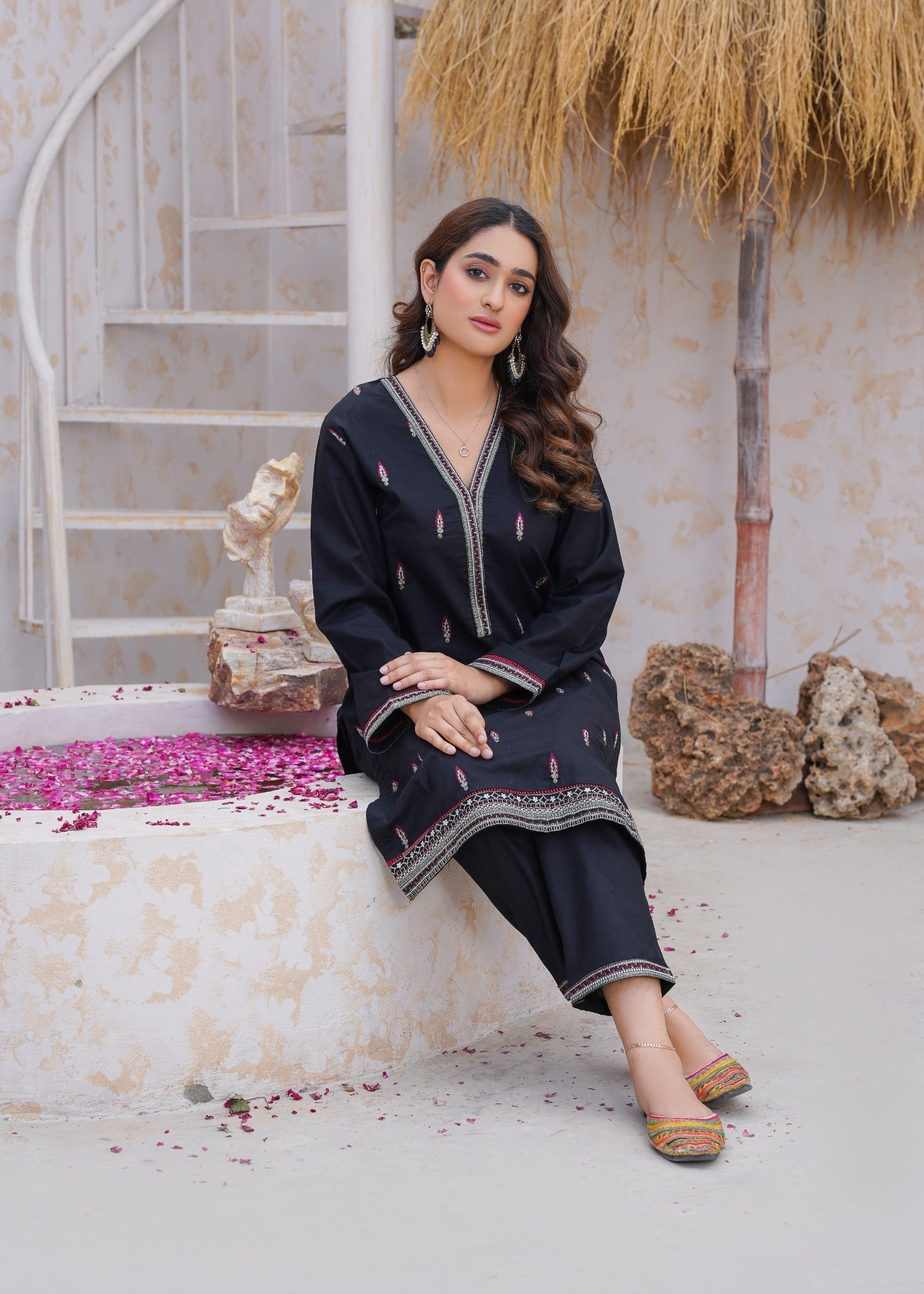 Damask Clothing Studio Parizey Women 2pcs