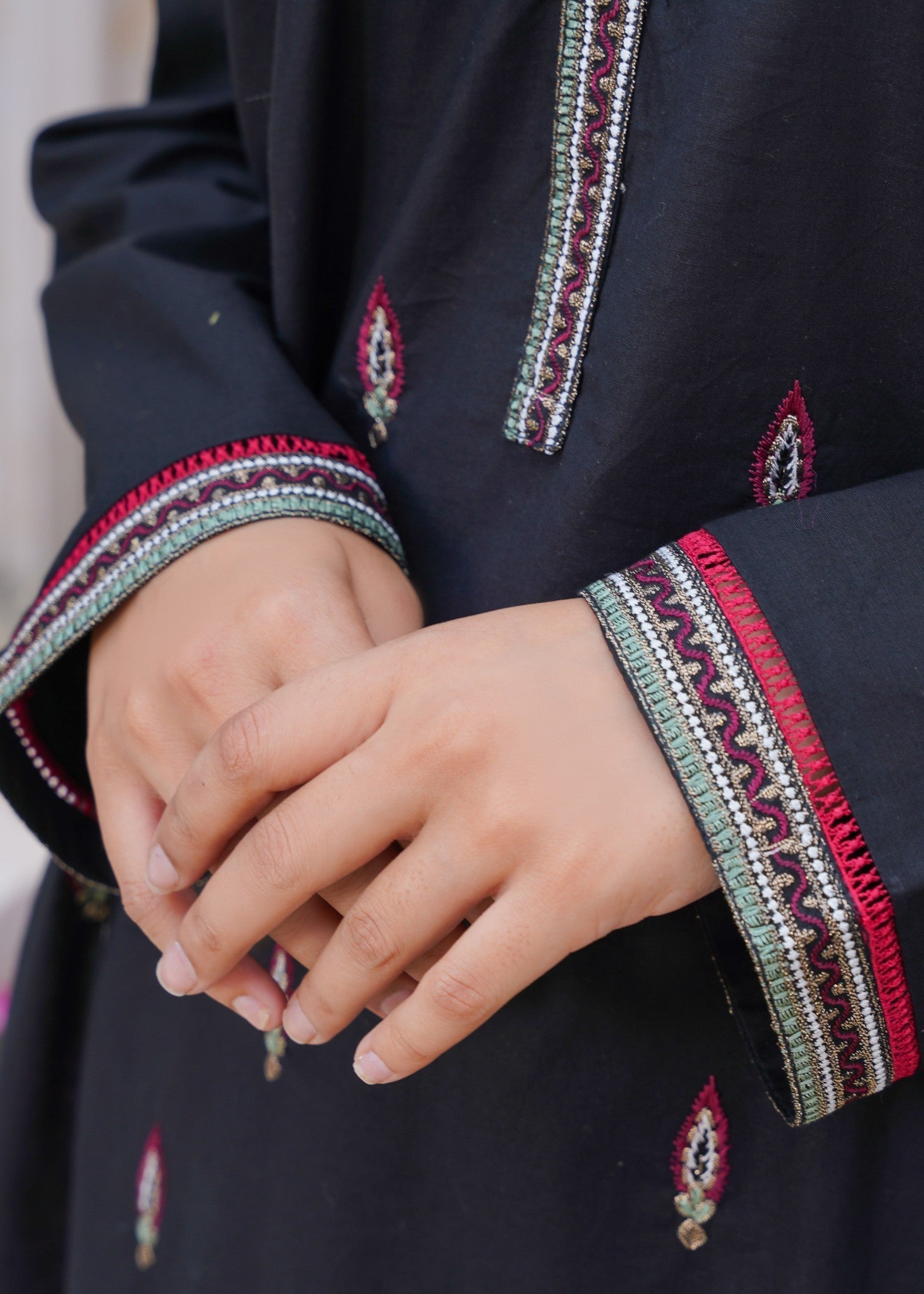 Damask Clothing Studio Parizey Women 2pcs