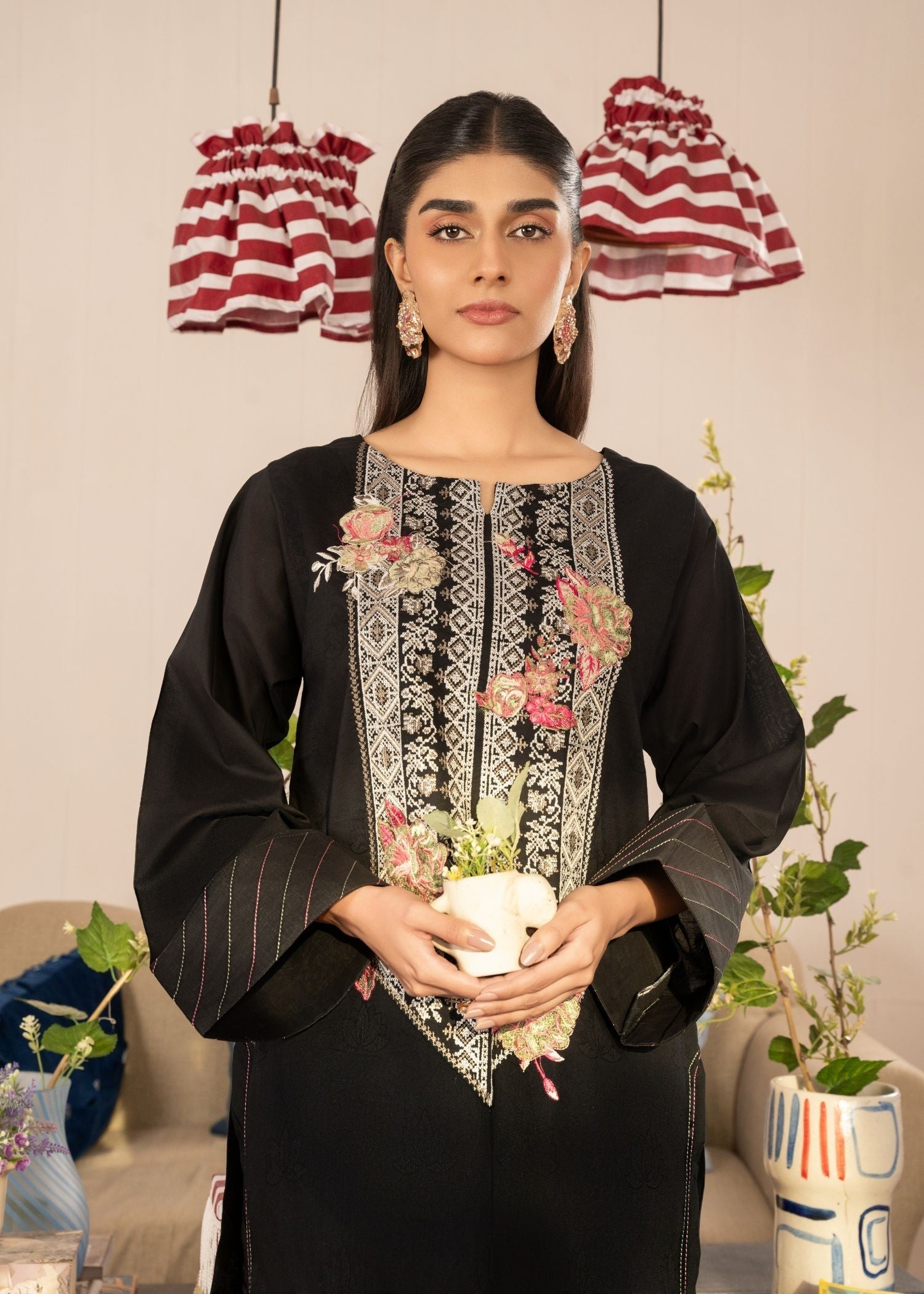 Meem Designs BLACK WITH EMB NECK KURTA Women 1pcs