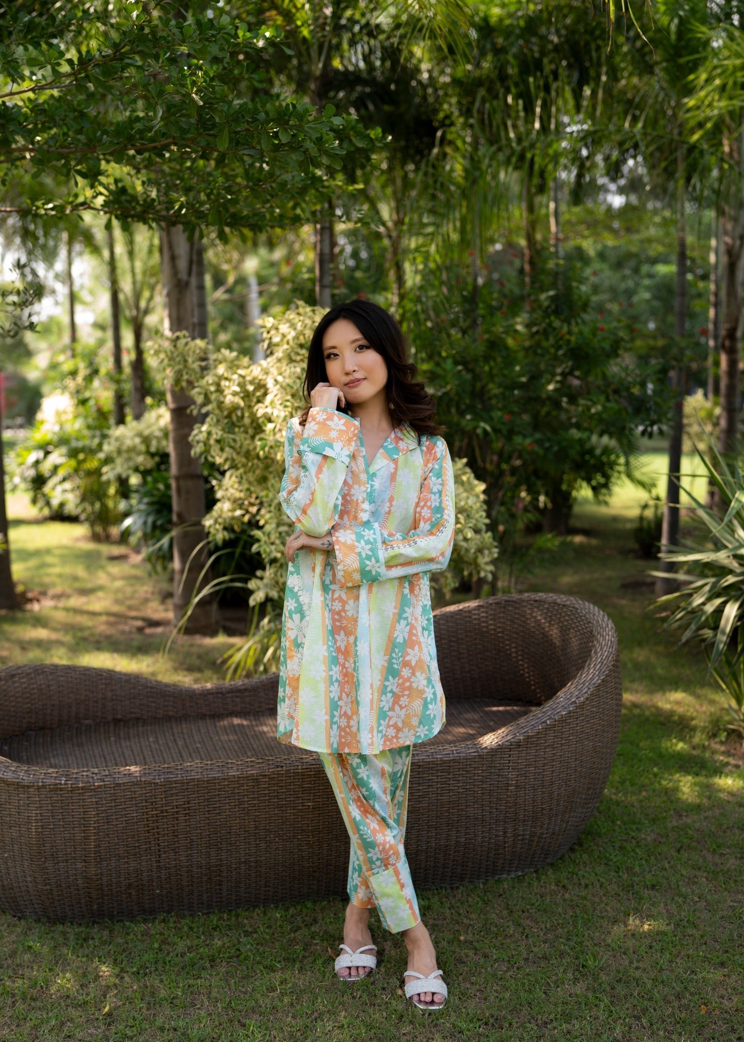 Jannat Tahir Luna Women 2pcs