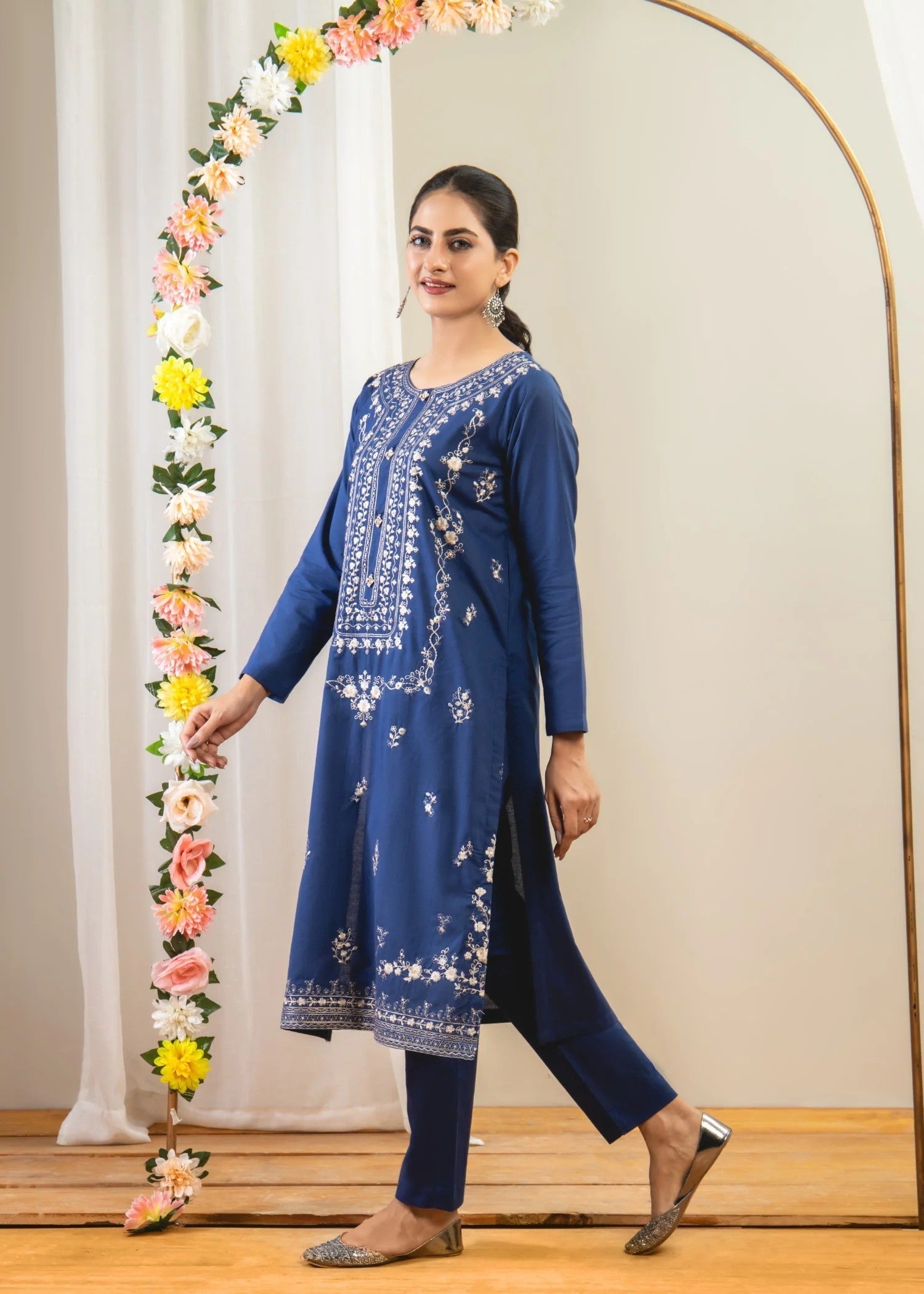 Ahlam By Safa Textile Embroidery Shirt With Plain Trouser Women 2pcs