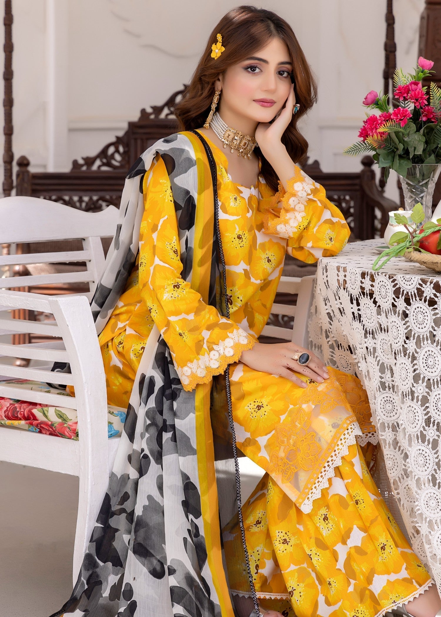 Polawn PD 24 403 B NAYAB PRET LAWN COLLECTION Women 3pcs