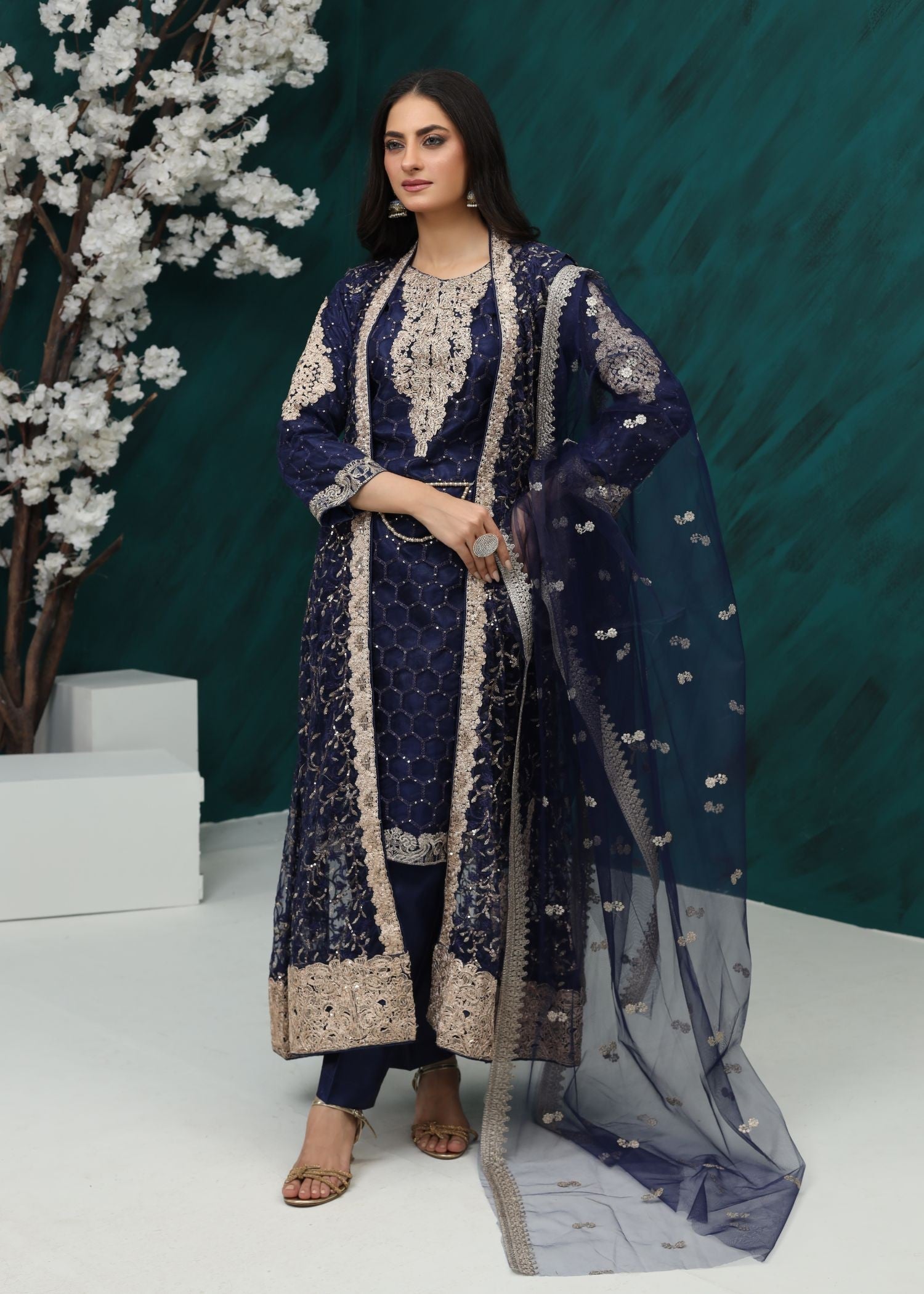 Al Burhan Apparel Wirsa Navy Blue Women 4pcs