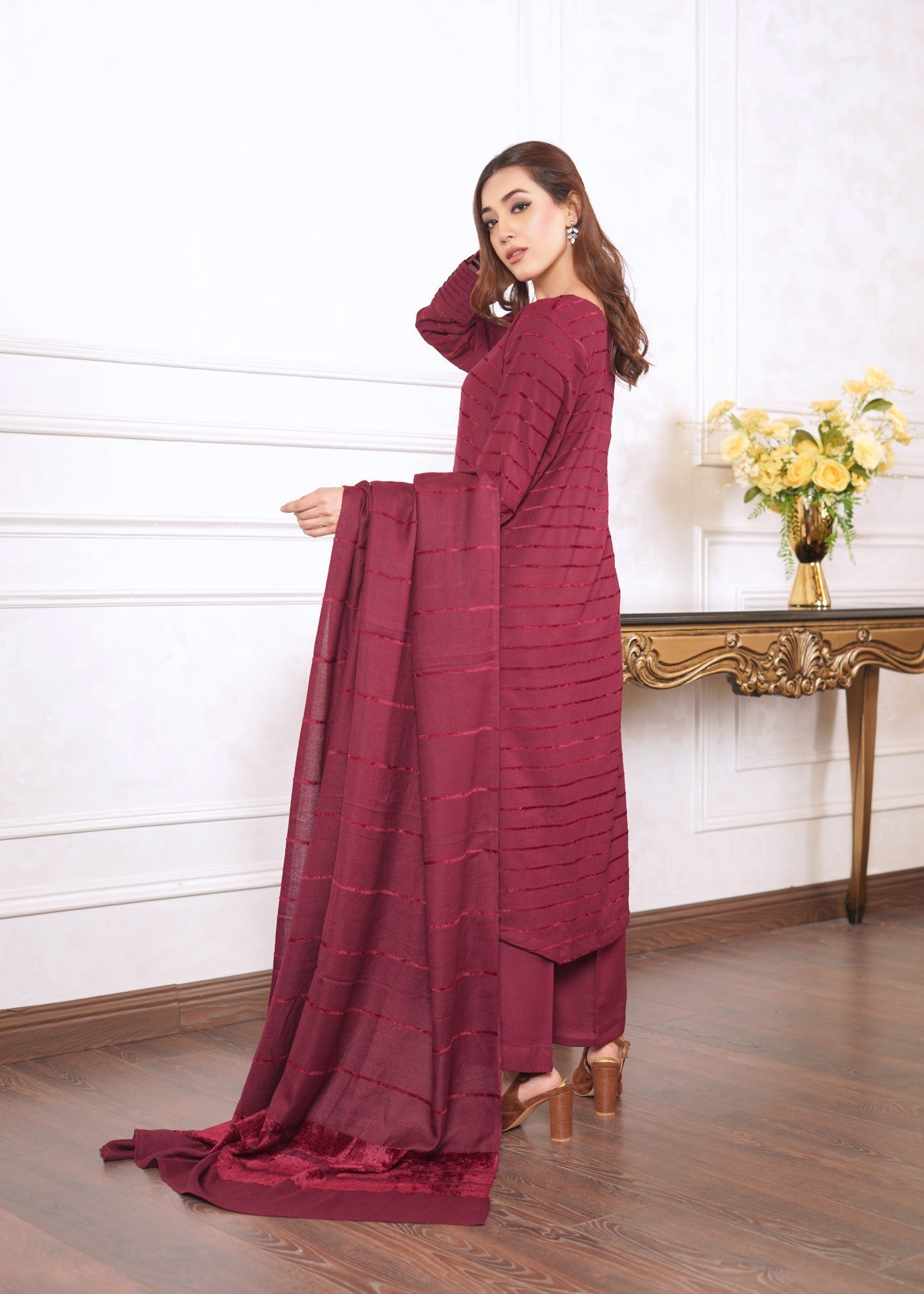 Yolo Pret Alpine Velvet Shirt with Velvet Border Shawl and Plain Trouser W24 VEL 0003 Women 3pcs